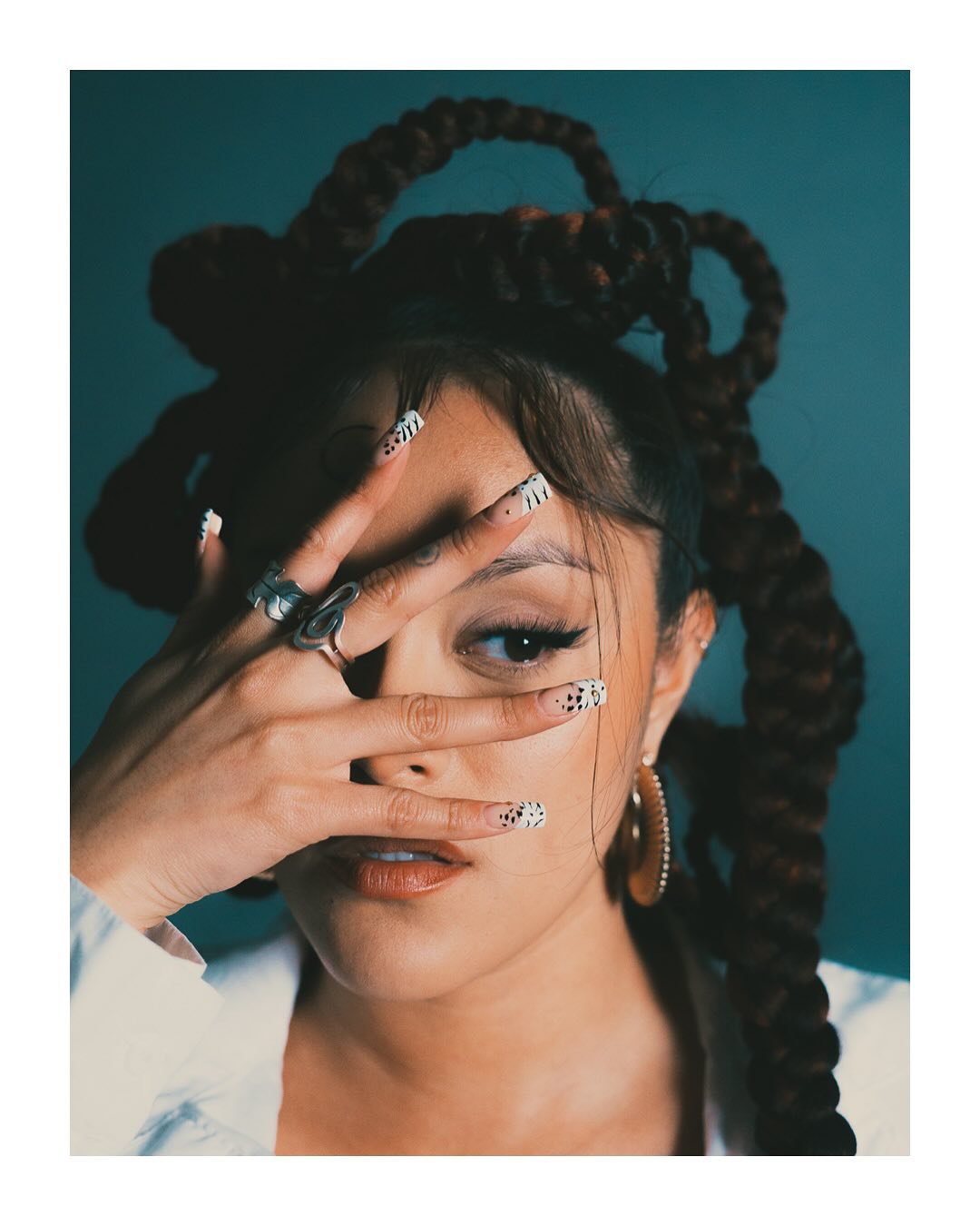 TAYZ 

Her story isn&rsquo;t told, it&rsquo;s worn.