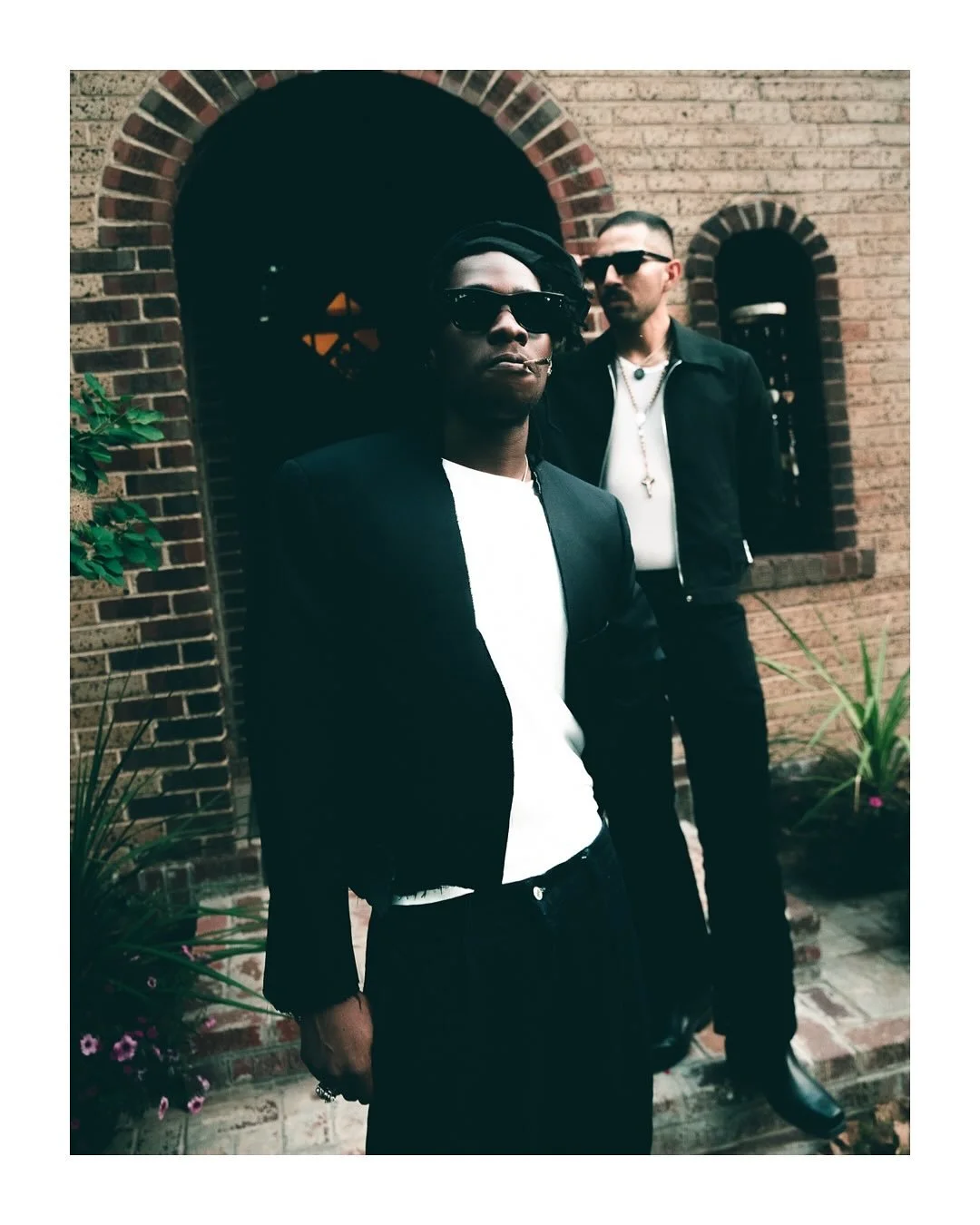 YARD TALK

Photographed in Park Hill, Denver CO

Yard Talk is a modern high-fashion photoshoot reimagining Boyz n the Hood, celebrating brotherhood, sisterhood, and style. Set in familiar yards and neighborhood corners, it turns everyday spaces into 