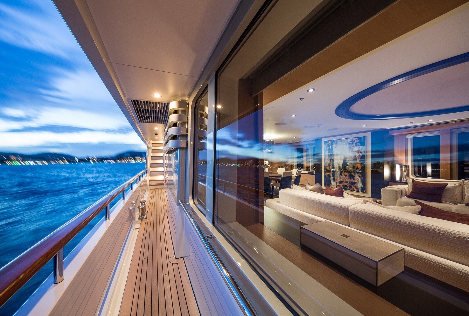821-yacht-motor-yacht-go-main-deck-portside-jpg-1600x1080.jpeg