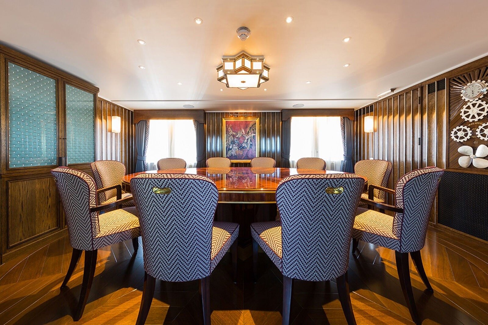 Sinatra-Yacht-08-GQ-24May16_b.jpeg