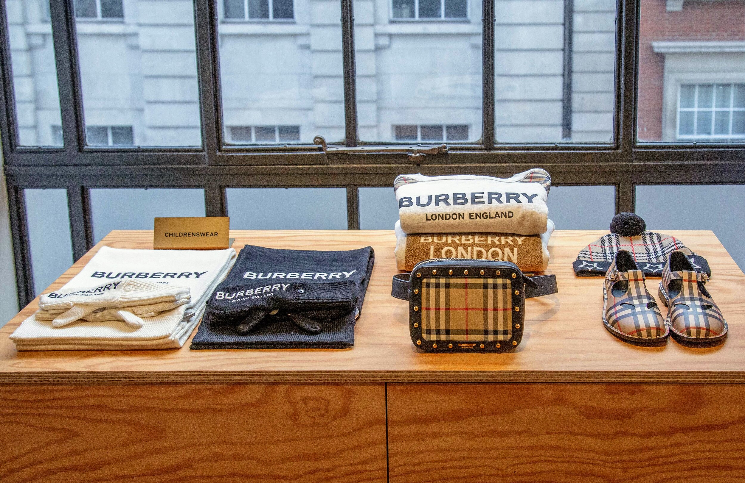 REGENT ST 05 11 19-68.jpg