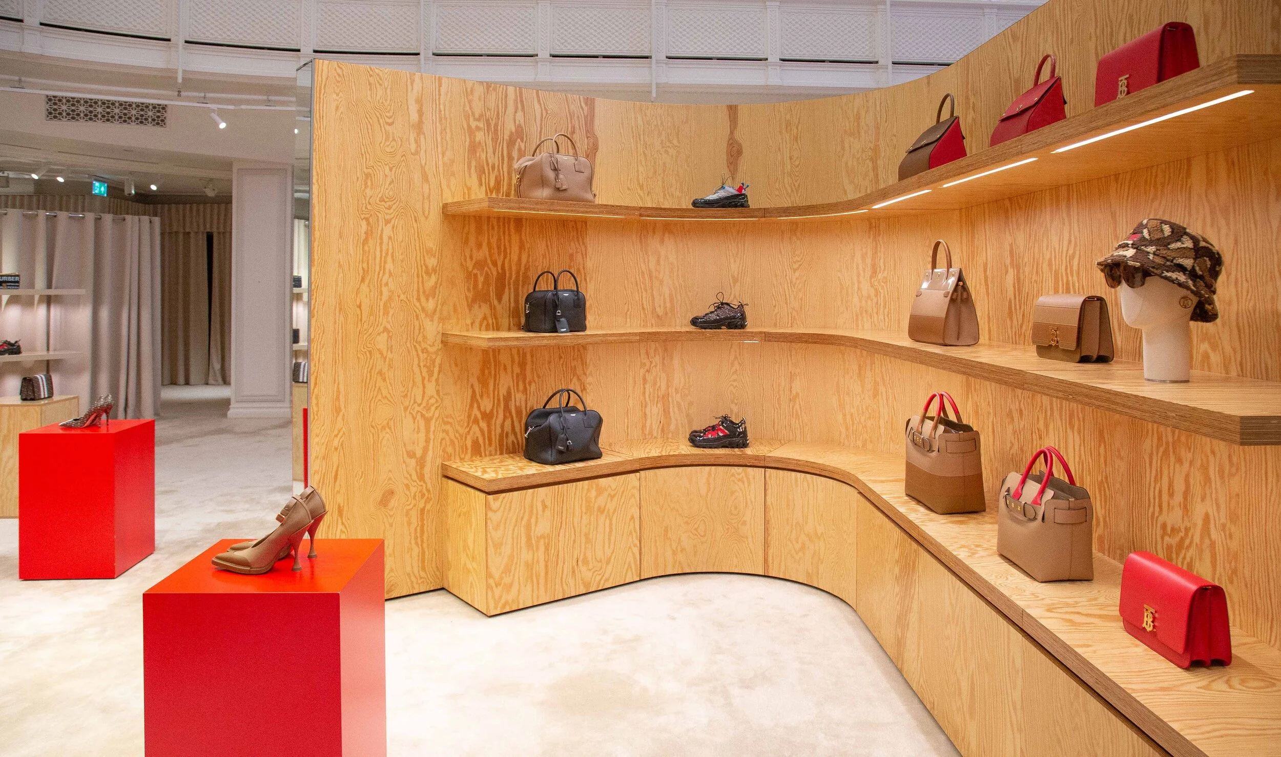 REGENT ST 05 11 19-18.jpg