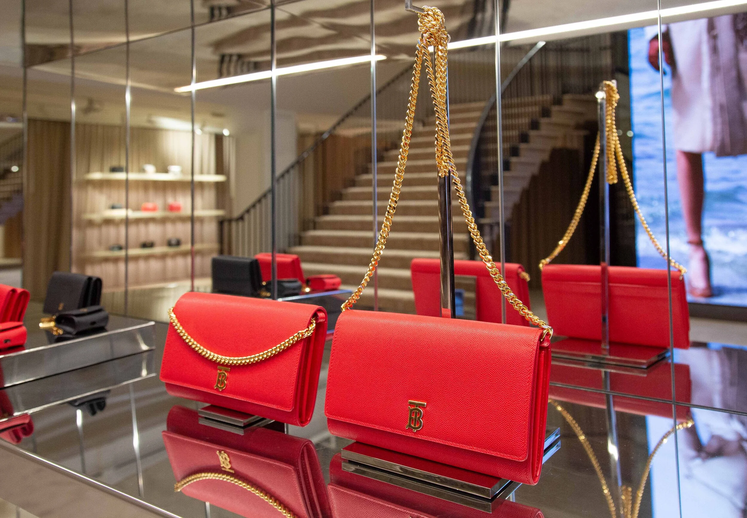 REGENT ST 05 11 19-14.jpg