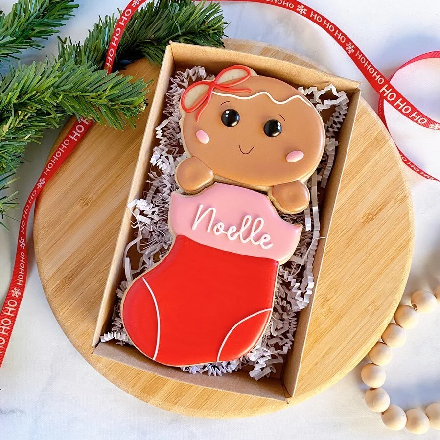 ✨Presale NOW OPEN!✨
I bought these cutters over a month ago&mdash;because I KNEW I had to make this set as soon as I saw it from @thesweetdesignsshoppe!! I have a girl or boy gingy as a perfect, personalized stocking stuffer 😍 
Pick up in Canyon Lak