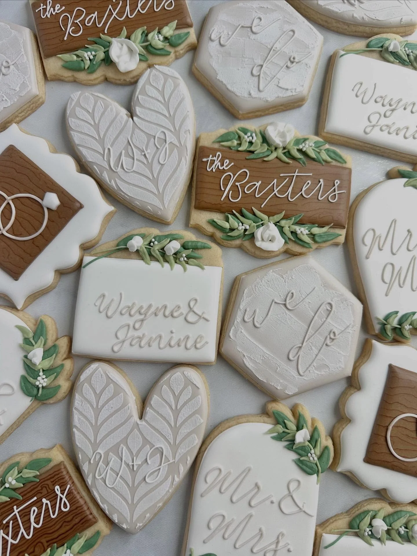 Give me all the rustic modern wedding cookies 🌿
