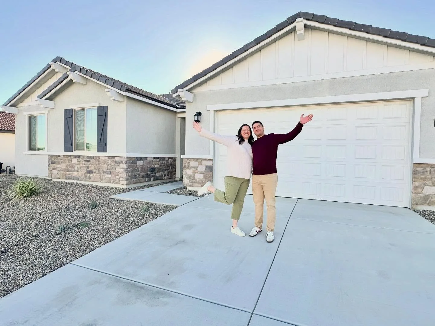 We&rsquo;ve been extra busy the last few months because&hellip; WE BOUGHT A HOUSE! ✨ 

➡️Cookie pick ups will now be in Lake Elsinore (Alberhill Ranch). 

To inquire about an order, please use the link in my bio! Pricing is on my website as well. 

T