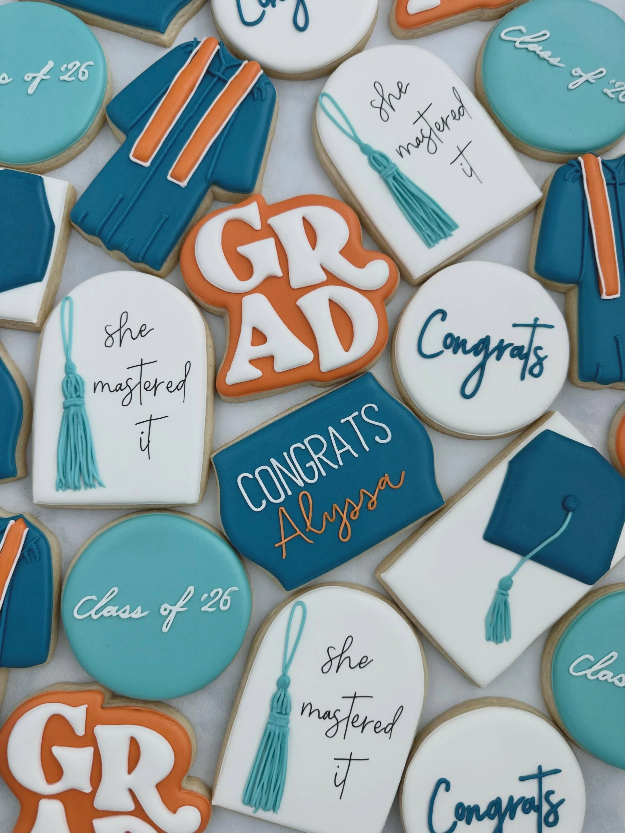 It&rsquo;s grad season! ✨

This set is extra special&hellip; because it was for ME! I graduated from CSUF with my Masters in Reading and Literacy Education in May! 📖📚