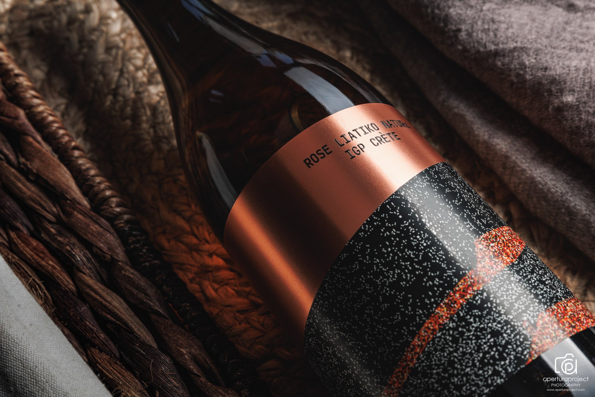 wine_bottle_red_bottle_shot.jpg