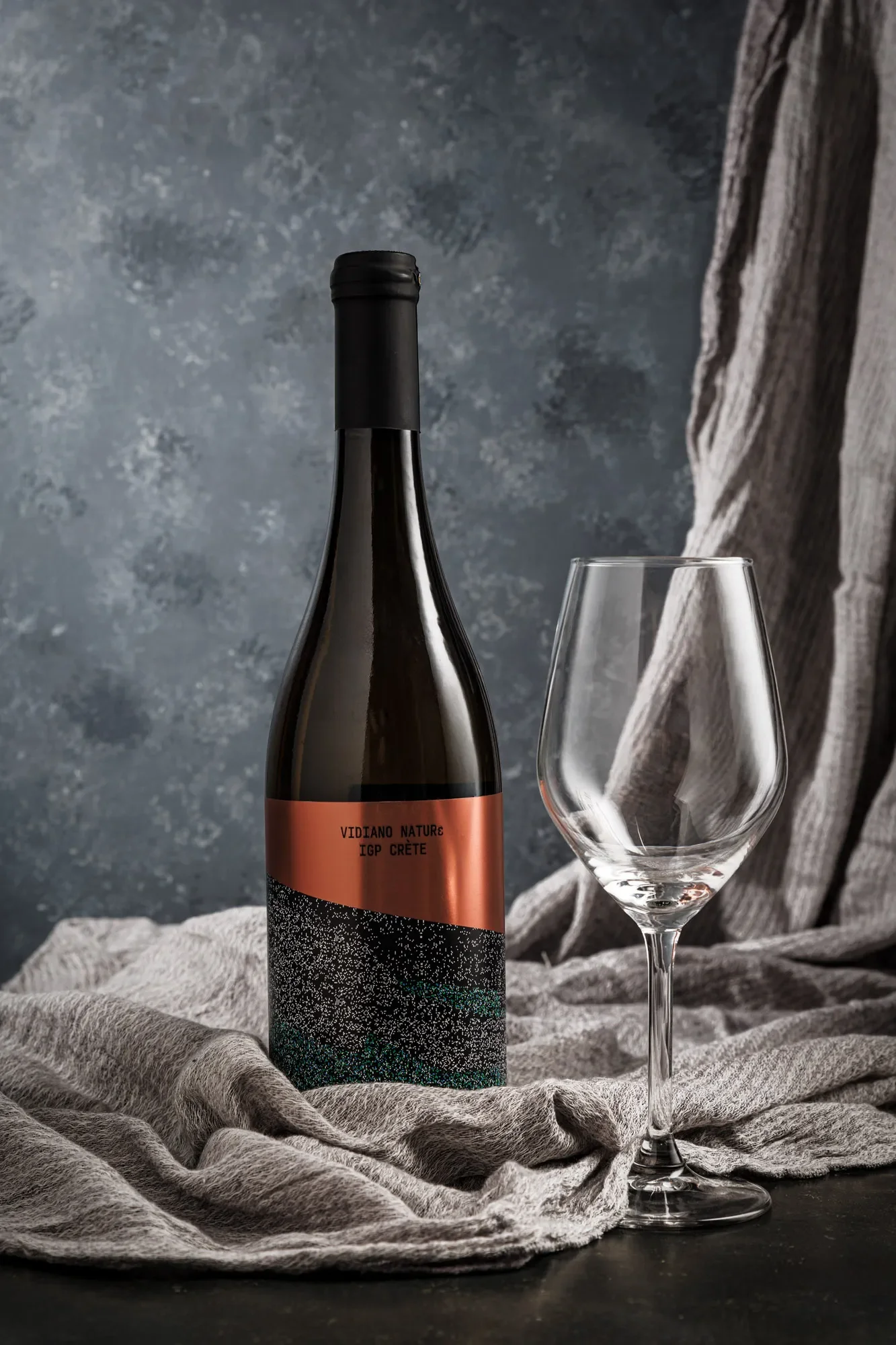 Photoshoot of a Vidiano wine bottle in Rethymno