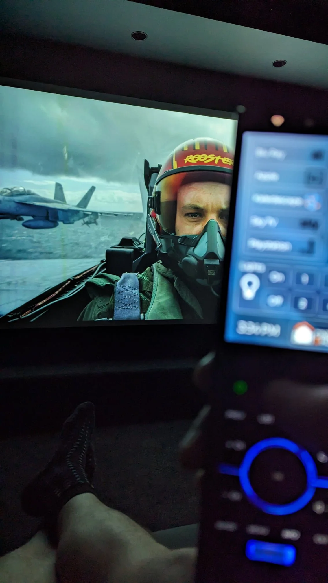 Effortless Control at Your Fingertips: The Power of One-Touch Home Cinema