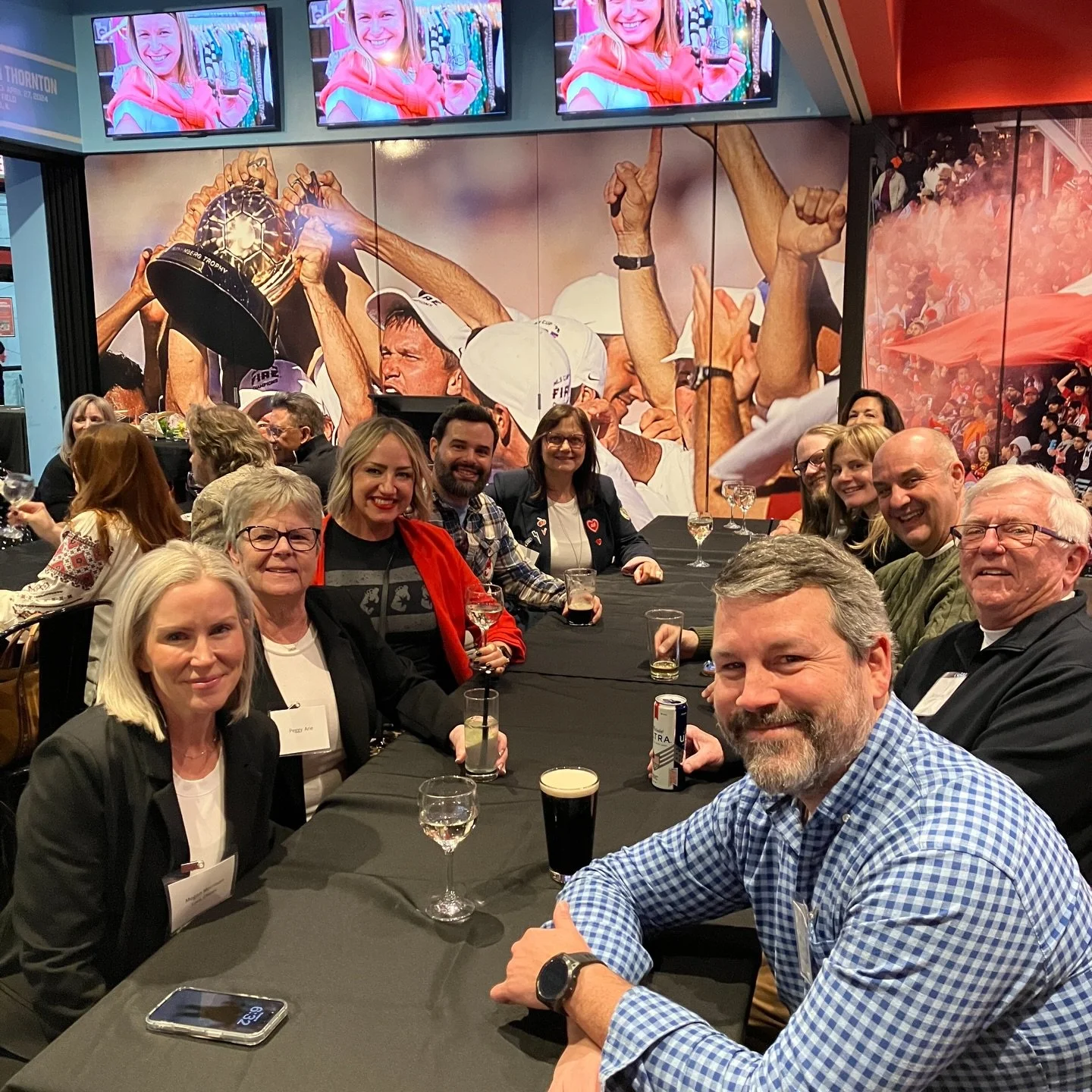 Another wonderful Annual Meeting for the books! Thank you to everyone who came out to celebrate our community of champions. 

Thank you to Fire Pitch for hosting us and Dolce Arte for the delicious desserts! 

@fire_pitch @dolceartechi