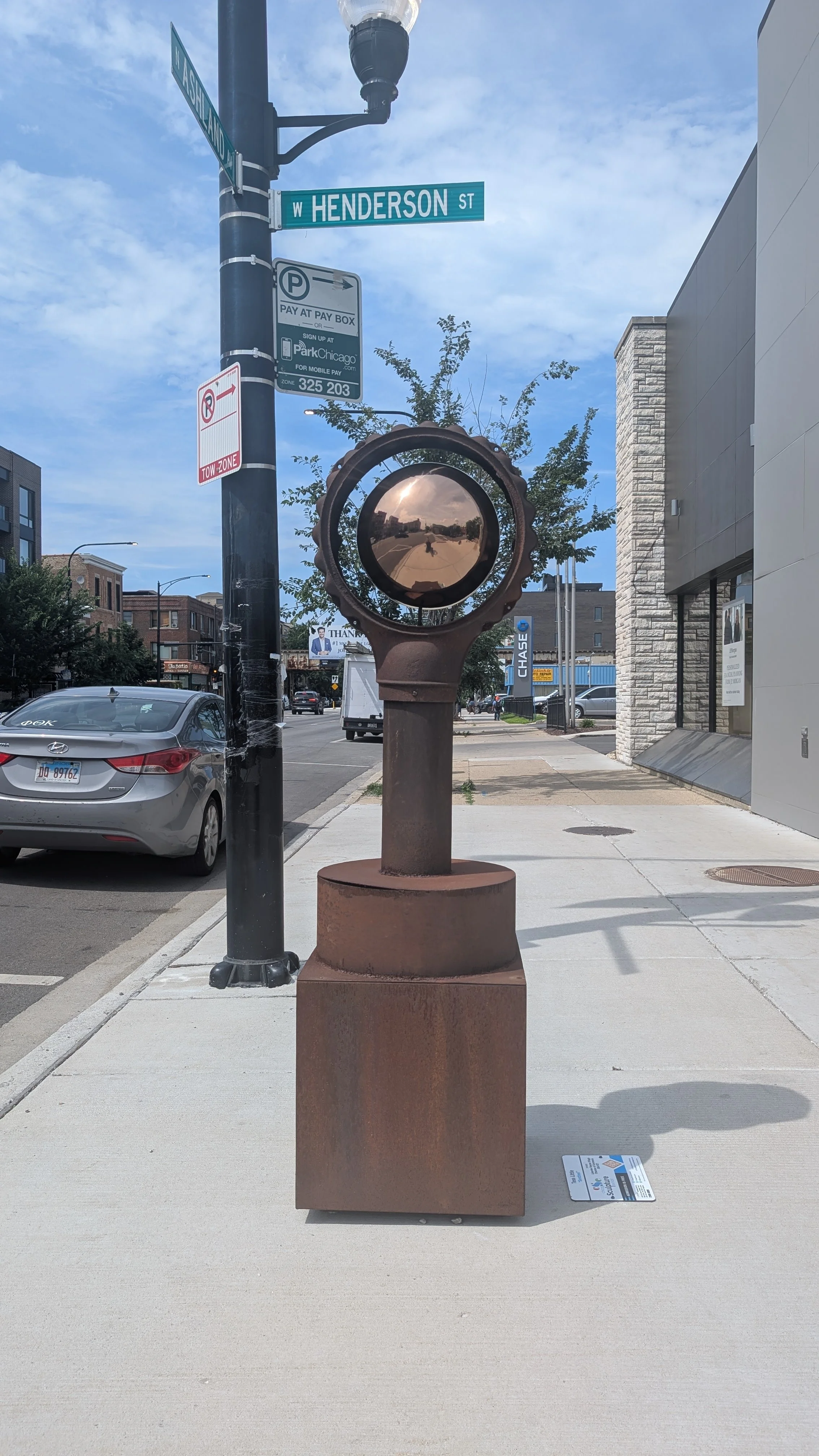 Sentinel, Tess Little (2026): 3335 N Lincoln | Part of the annually-rotating 4-piece sponsorship for the 2026 Chicago Sculpture Exhibit