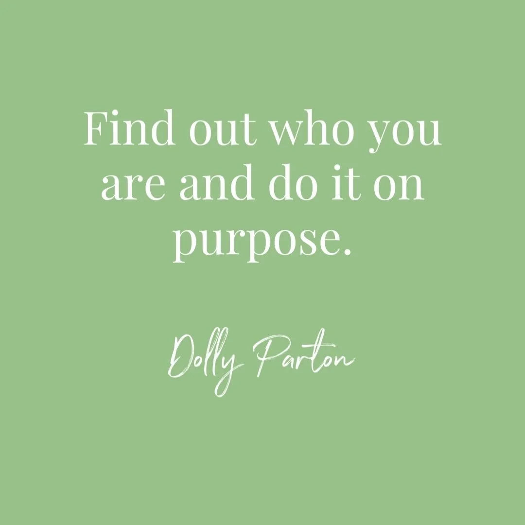 #openyourheart 

&Aring; finne tilbake 💚
Til HELE meg er den viktigste oppgaven 
i dette livet 🌟

Sammen kan vi forandre verden 💃
#beyou 

Er du klar? 🦋
