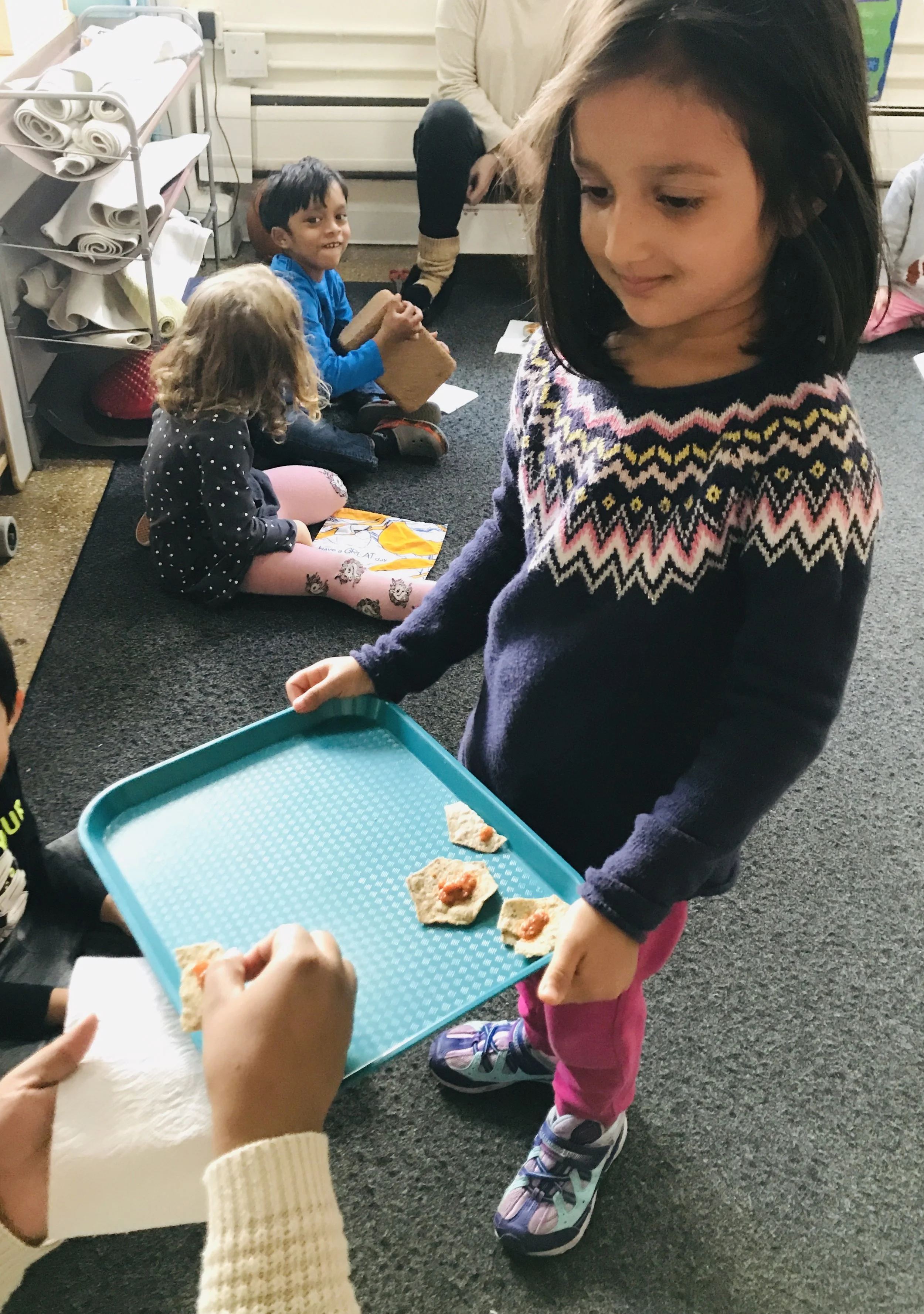 We love when our friends share their favorite snacks — in this case, quinoa chips and salsa! Yum!