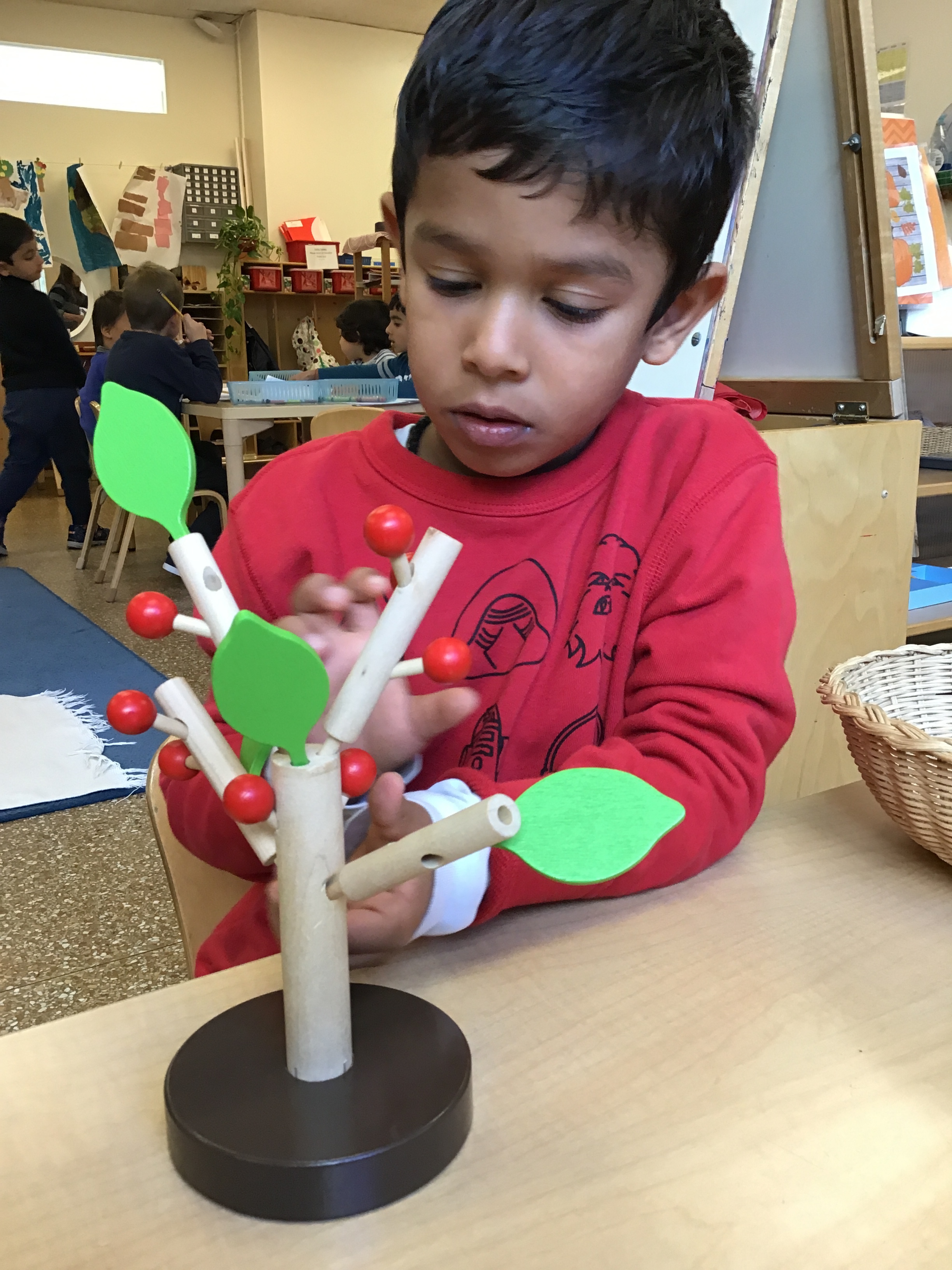 Creating an apple tree with a trunk, branches, leaves, and apples
