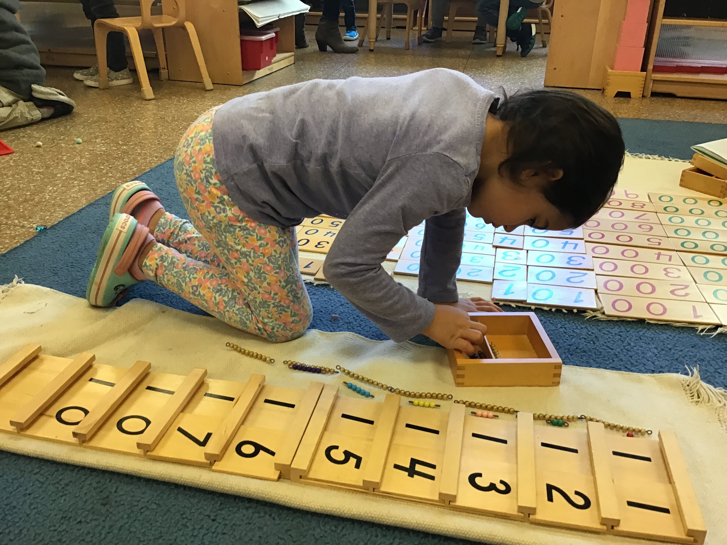 Matching quantities to symbols for teen numbers