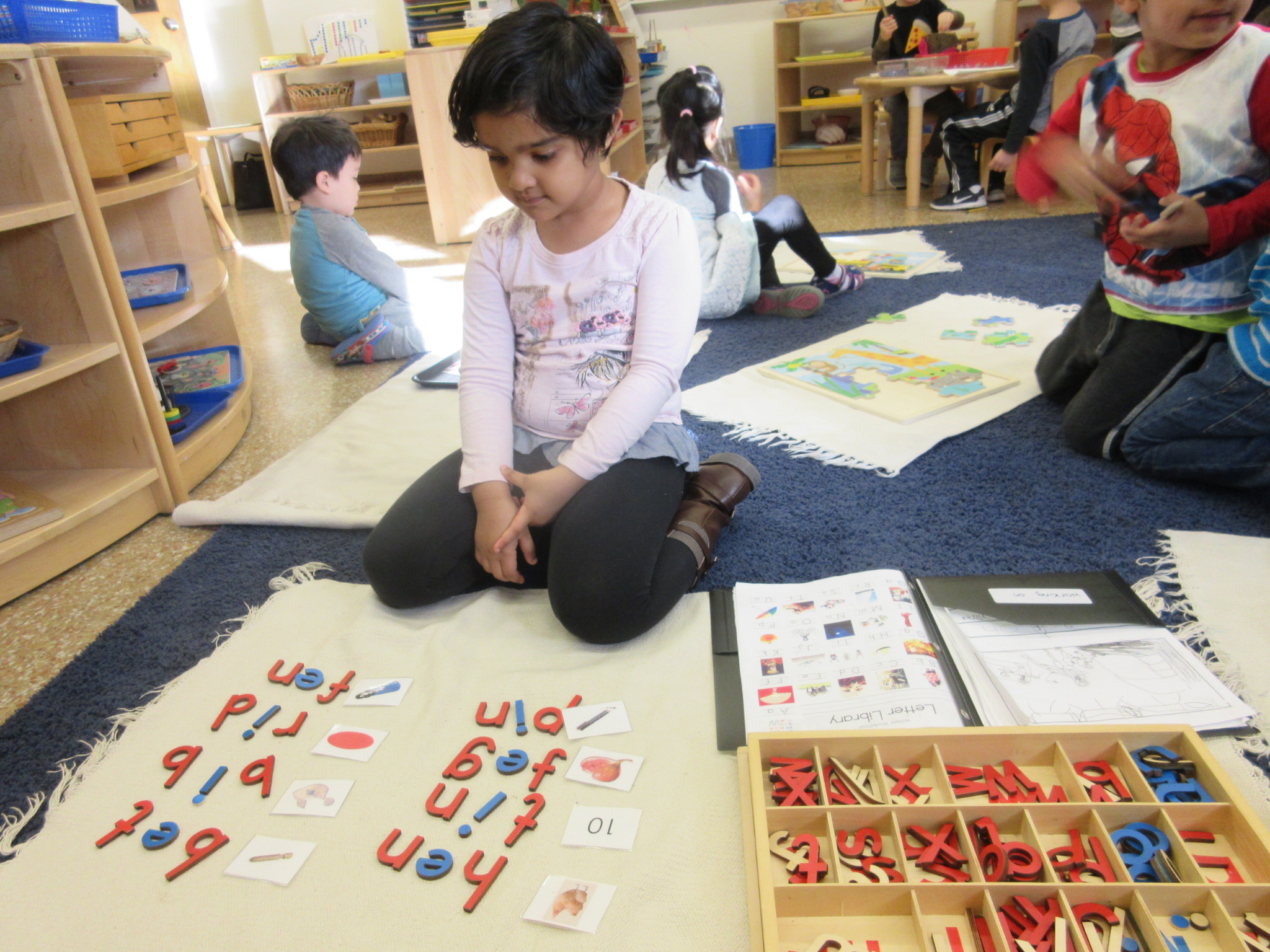 Building words with Moveable Alphabet!
