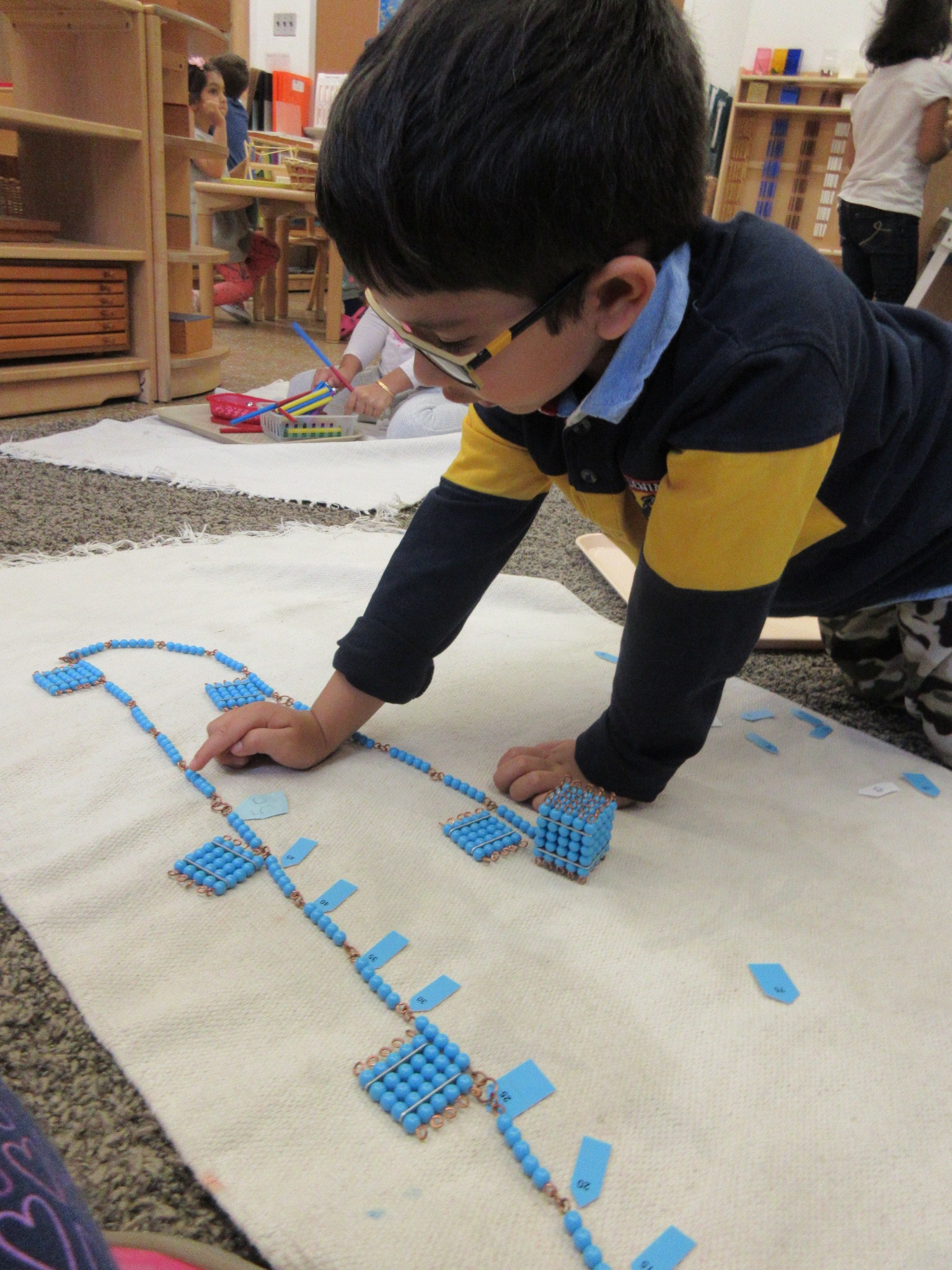 Learning to skip count with the 5 long chain
