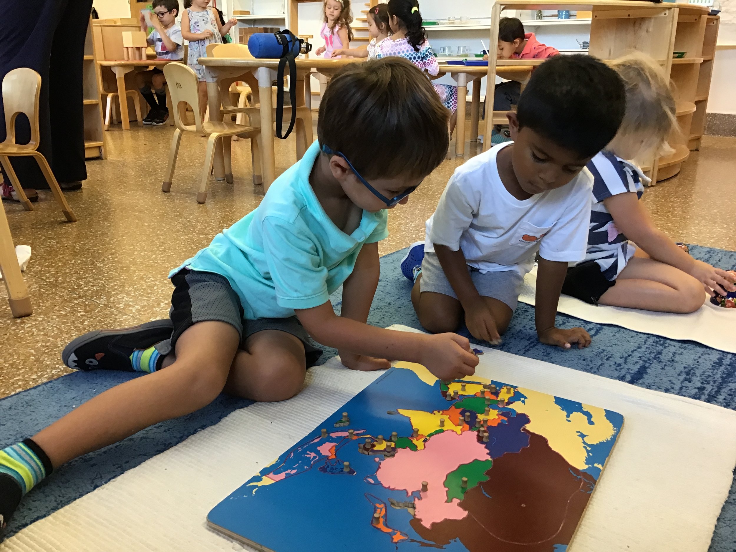 Exploring together, a puzzled map!.jpeg