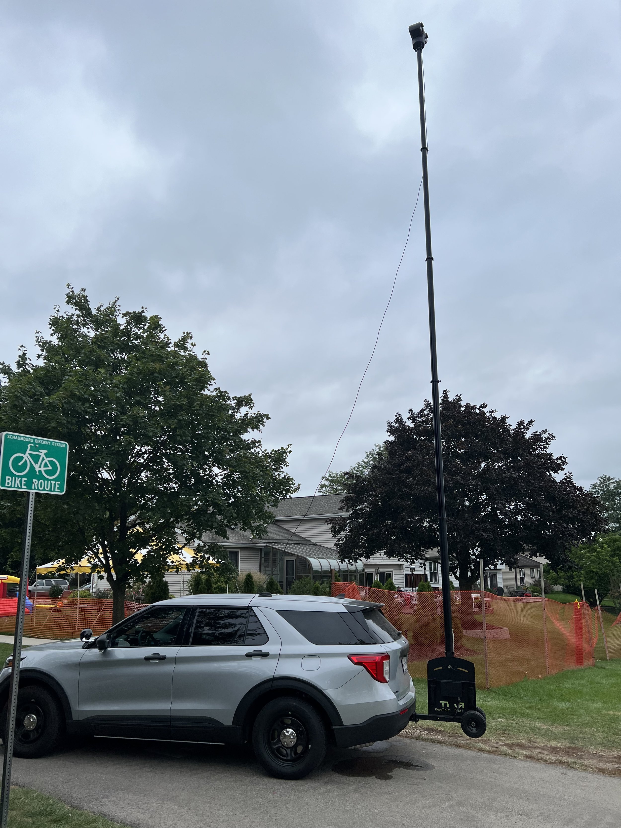 IMG_5581_RATT telescopic mast mobile tower system with PTZ camera watching crowd at special event surveillance 9-2022 Schaumburg PD NIPAS.jpeg