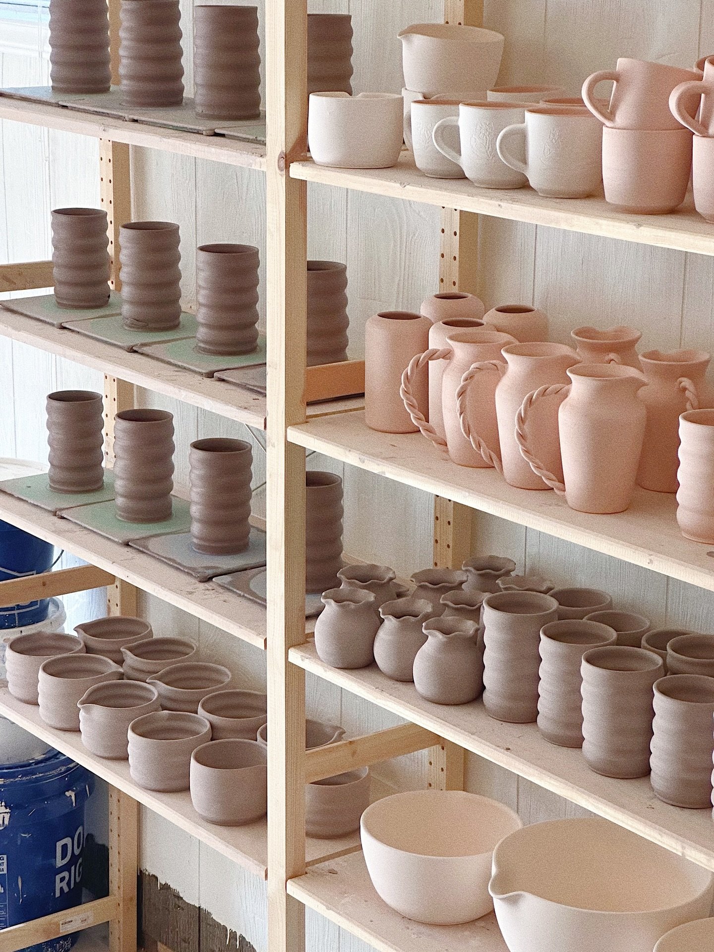 Thank you everyone who shopped the seconds sale last week ✨ if you haven&rsquo;t gotten tracking yet it should hit your email today 💌  Shelves are fullllll of new work waiting for firing + glazing 💘 

🏷️ Pottery handmade ceramics wheelthrown glaze