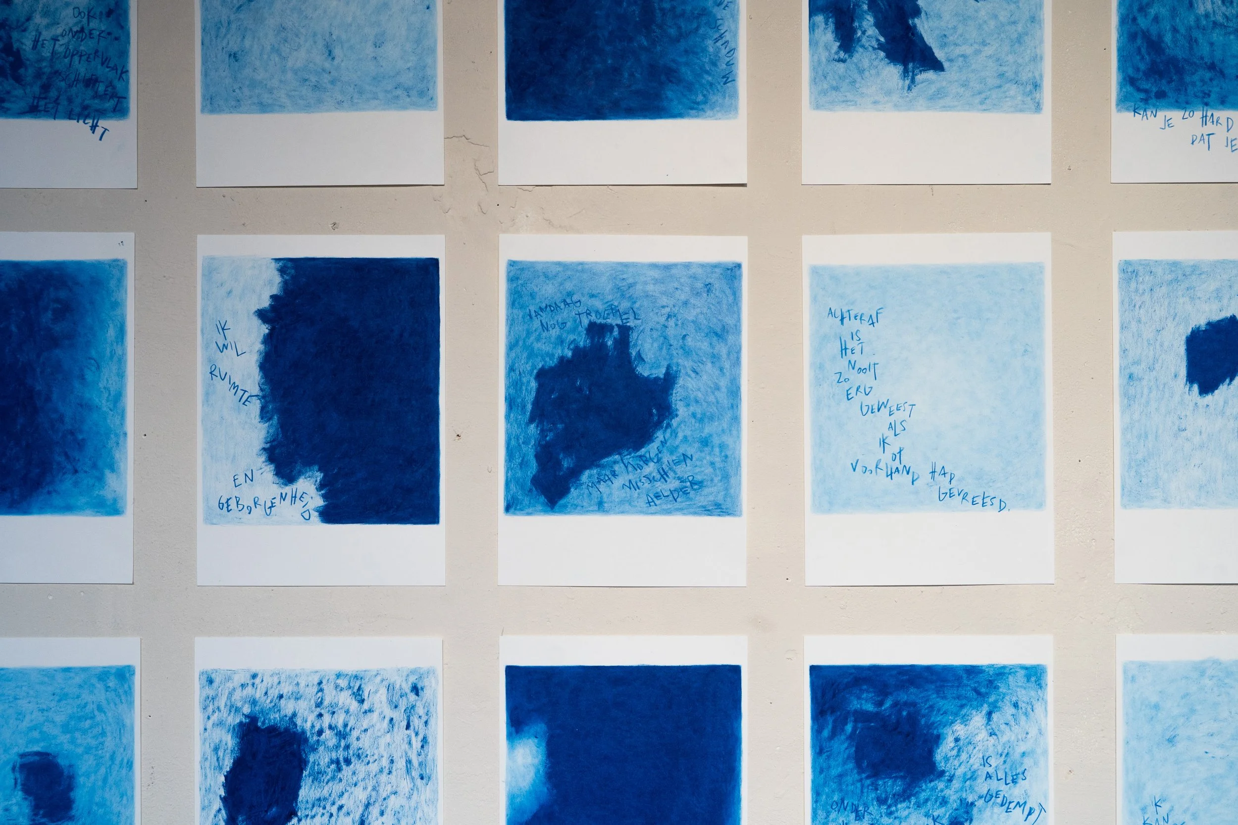 op zoek naar oever (reeks)
 
olieverf en potlood op papier
 
21 x 29,7 cm
 
€ 230,- per stuk