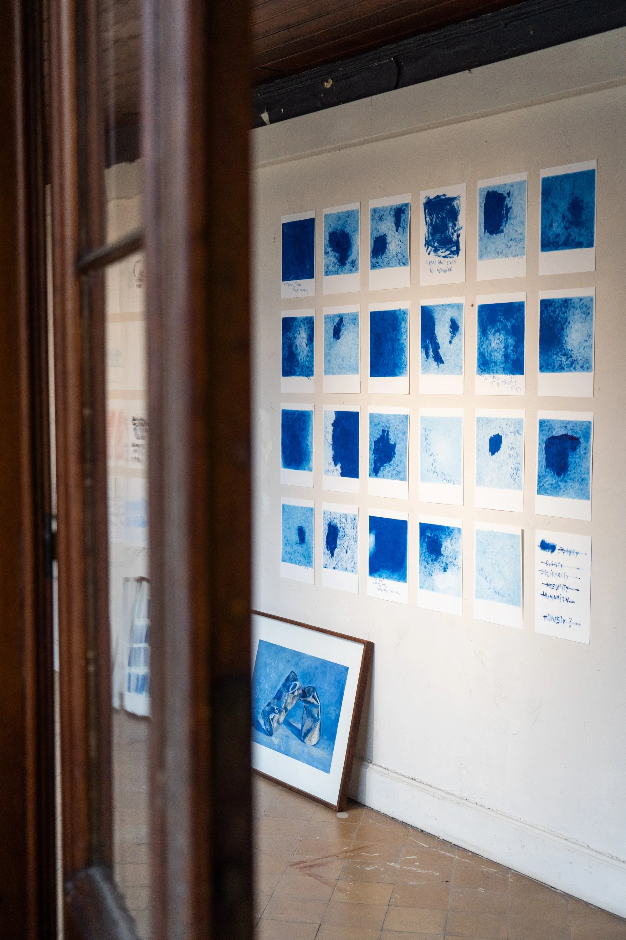 op zoek naar oever (reeks)
 
olieverf en potlood op papier
 
21 x 29,7 cm
 
€ 230,- per stuk