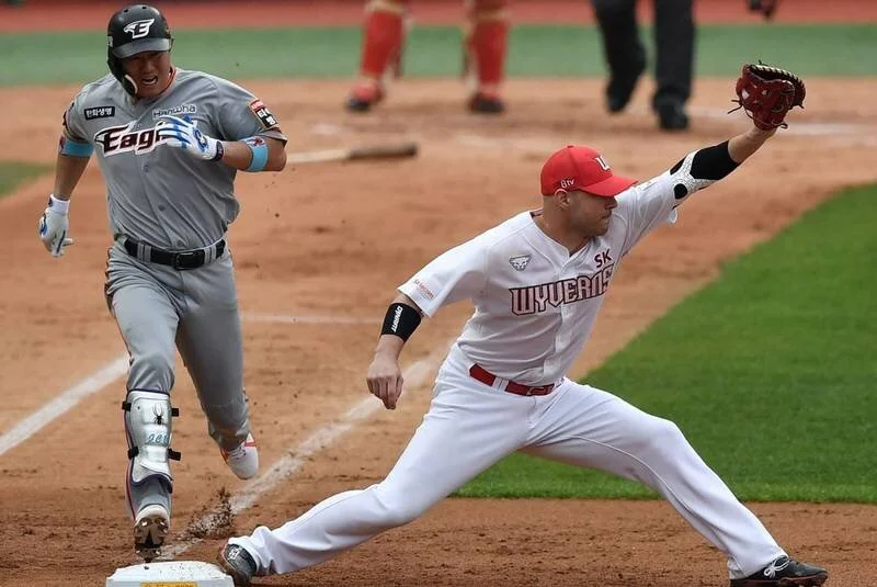 Romak, one of three foreign players on SK Wyverns, hit 32 home runs with a .399 on-base percentage last year. (Photo courtesy SK Wyverns)