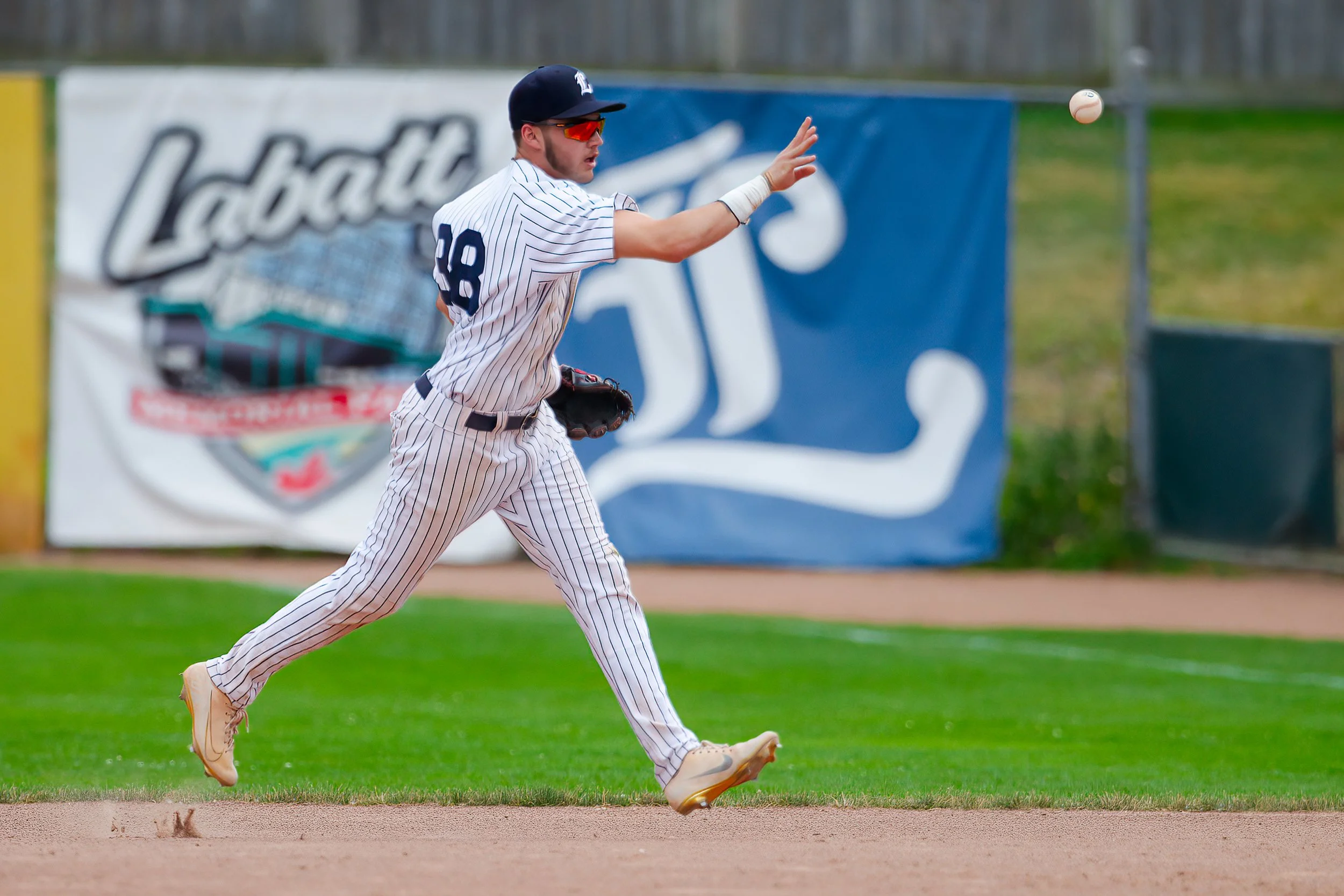   Jakob Newton has provided versatility (centrefield and second base) and plenty of pop lately, batting .520 in his last eight games. (Photo: Matt Hiscox Photography).  