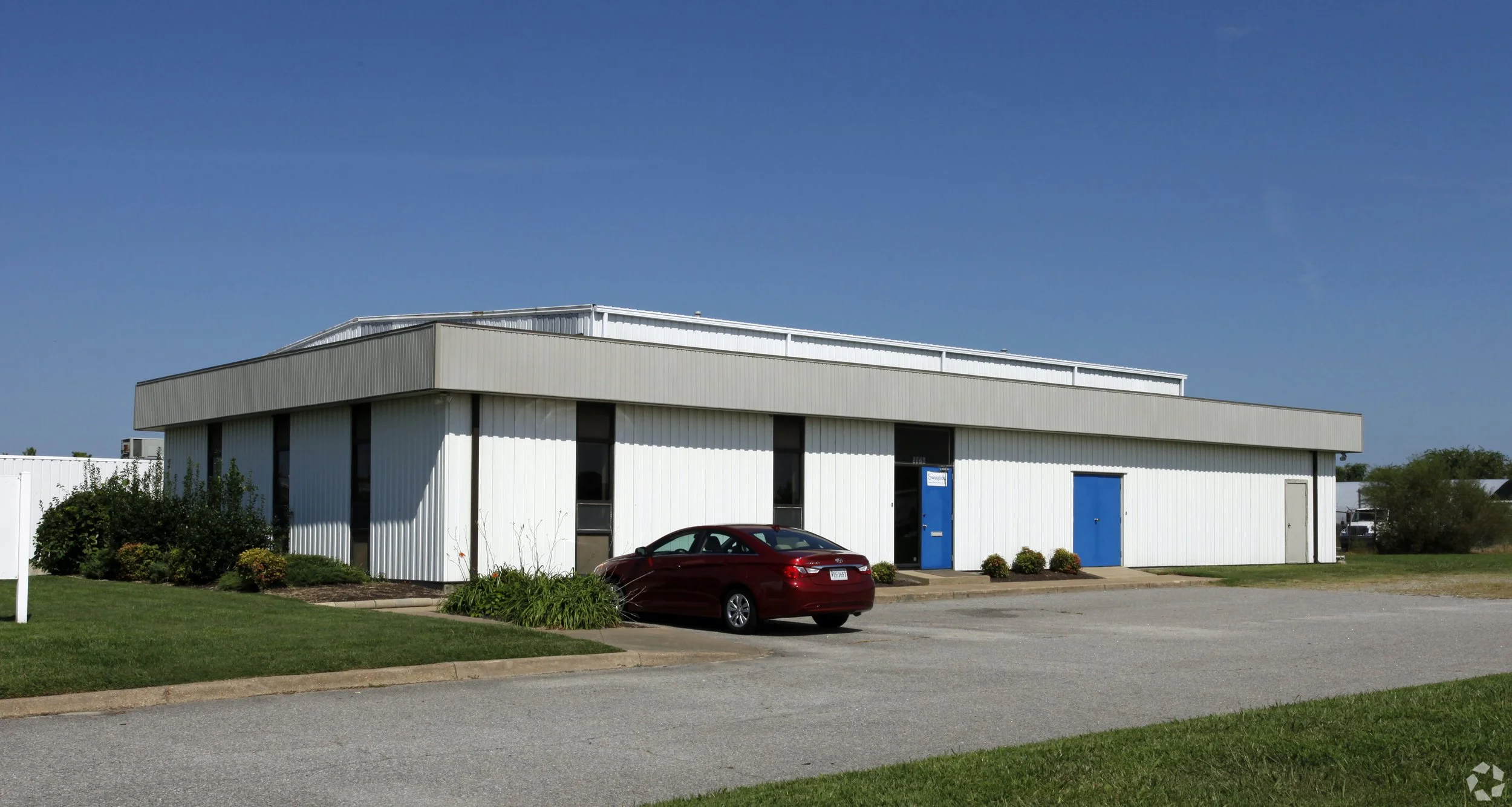 1174 Lance Road | Norfolk, VA 23502 | For Lease