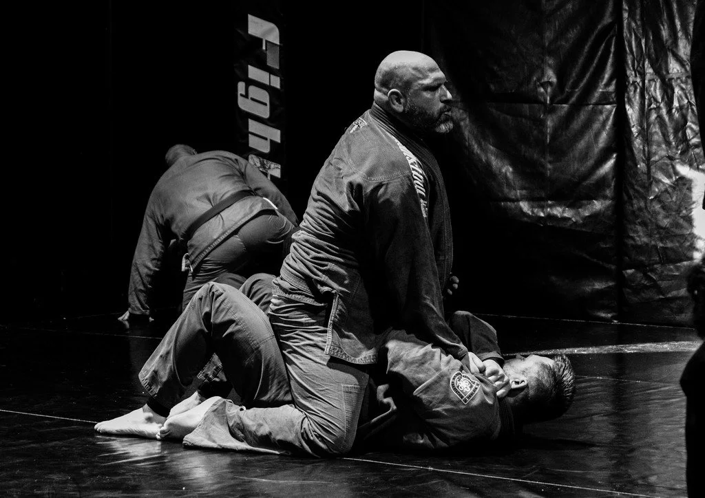 Thunder Bay BJJ students training in the gi.