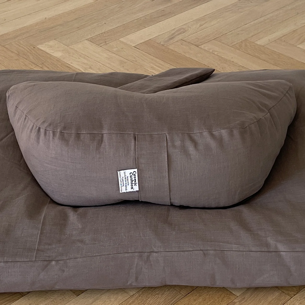 CC_Dark Taupe_kvadrat_B_2066.jpg