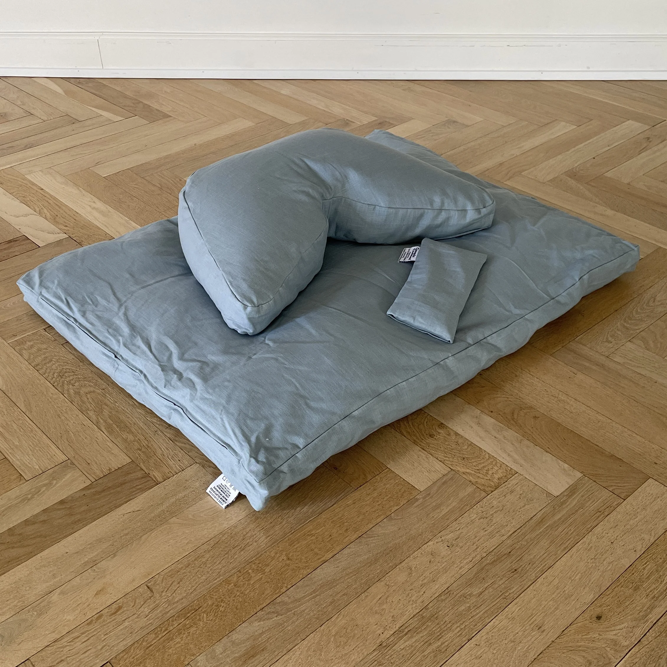 Light Blue_kvadrat_2024.JPG