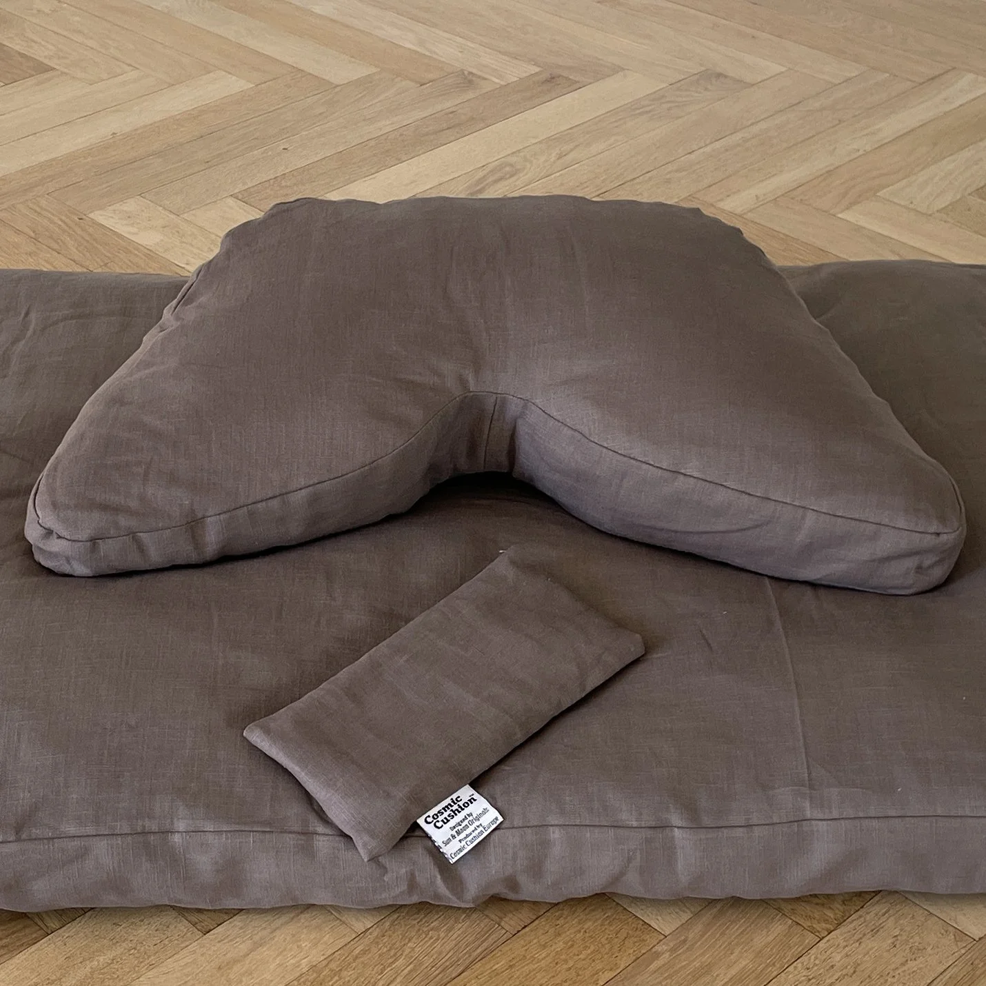 CC_Dark Taupe_kvadrat_F_2064.jpg
