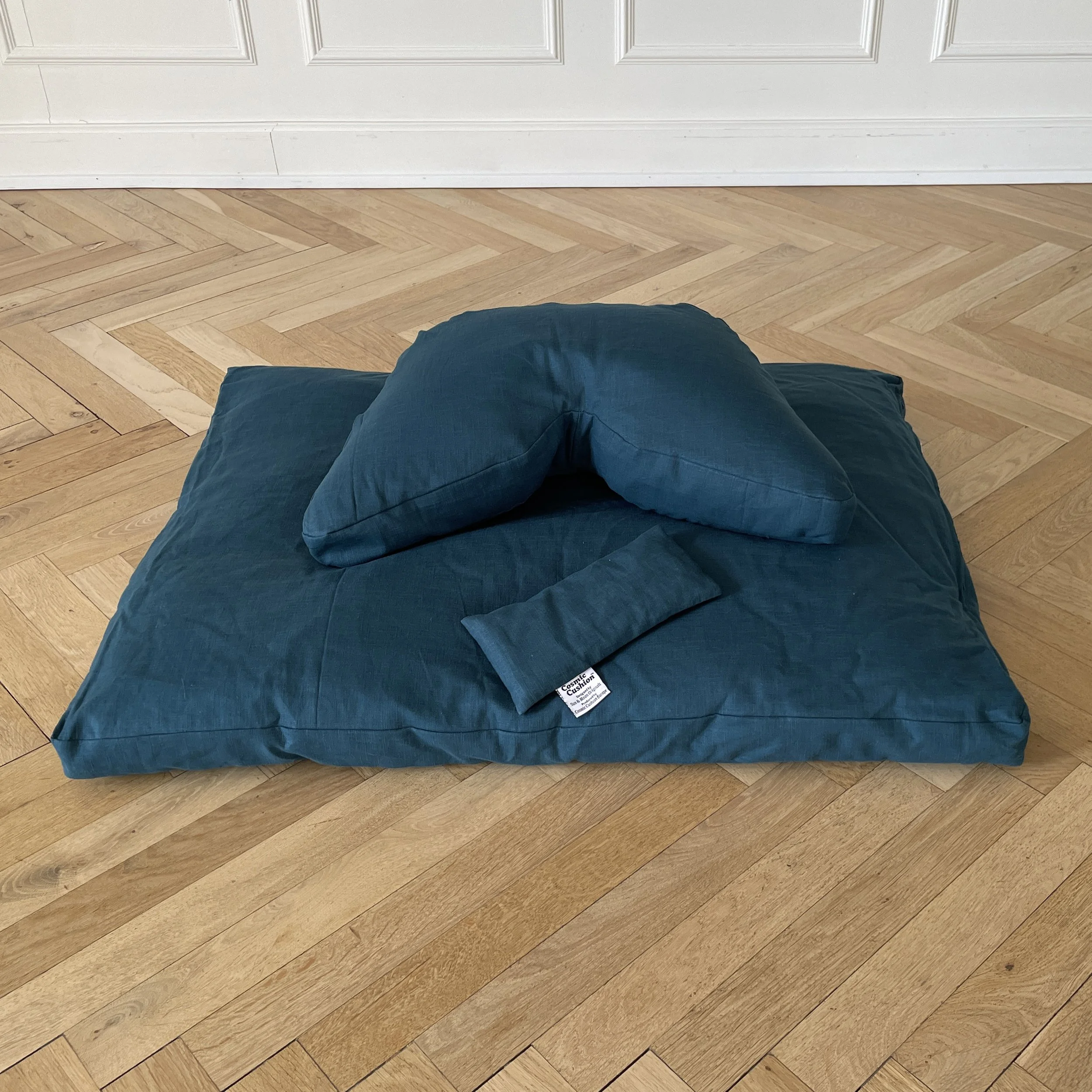 Petrol_kvadrat_2039.JPG