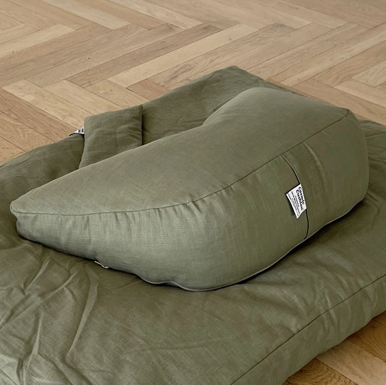 CC_Khaki Green_kvadrat_BV_2063.jpg