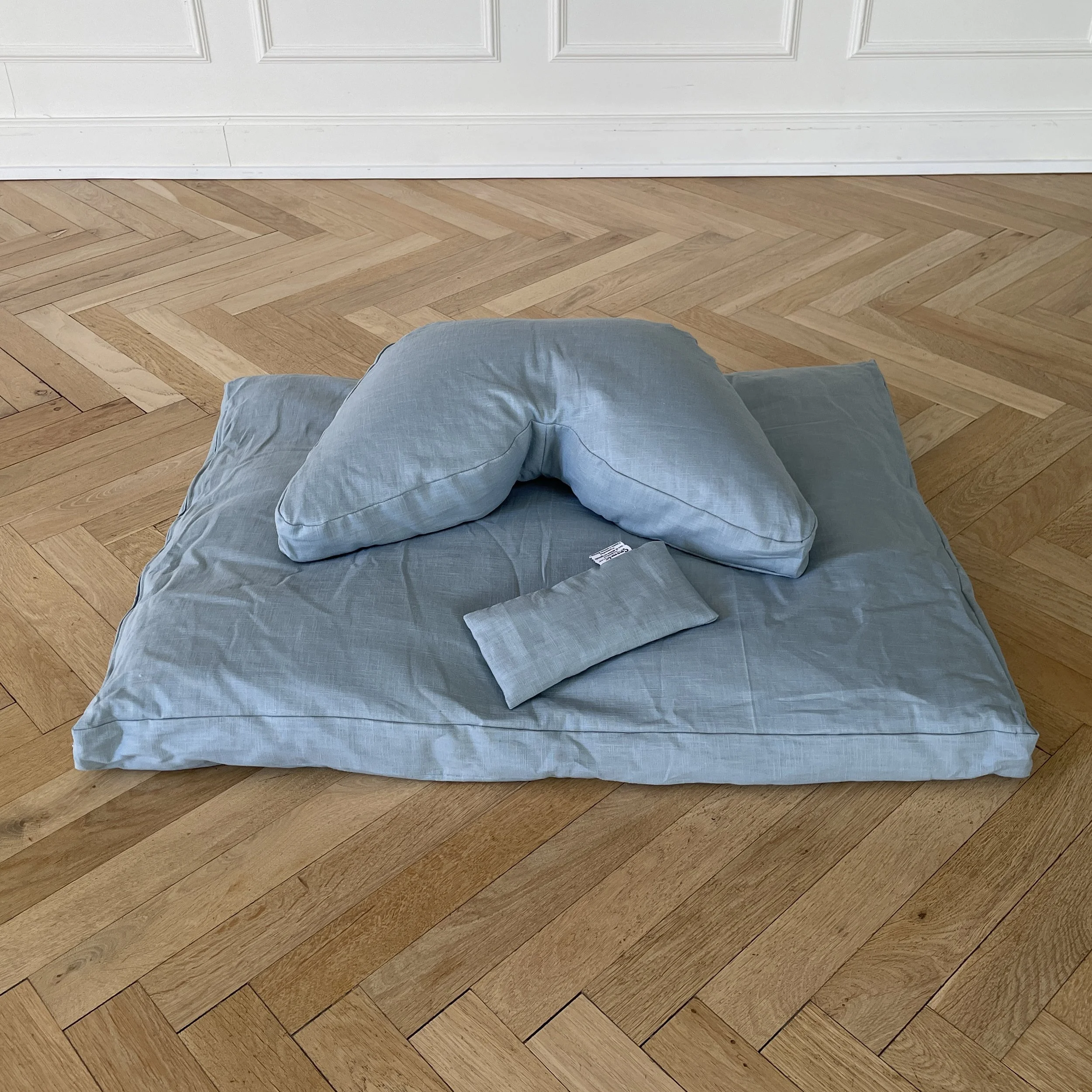 Light Blue_kvadrat_2020.JPG