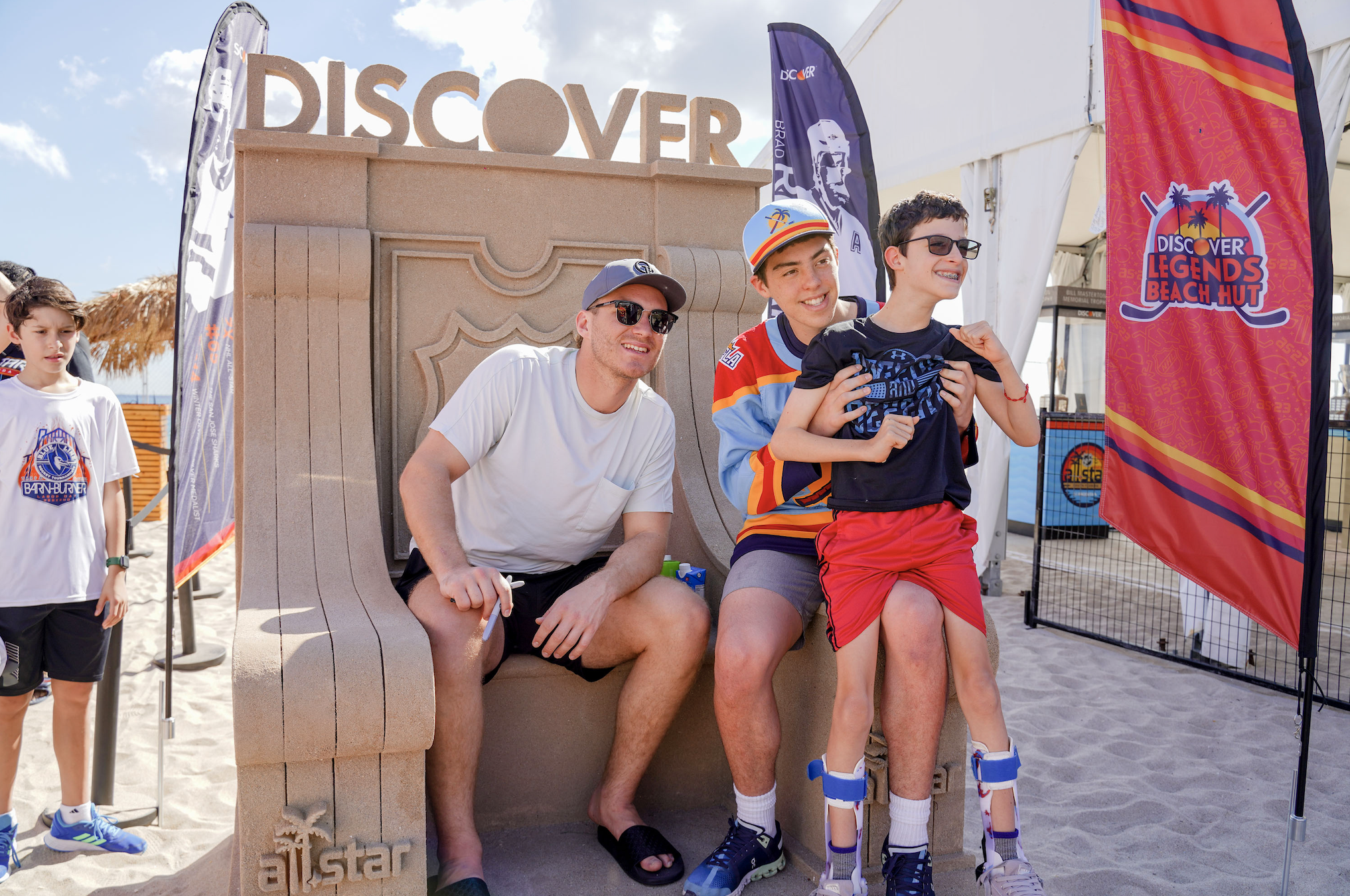 The Discover Legends Sand Throne, where fans could take photos with actual hockey legends.