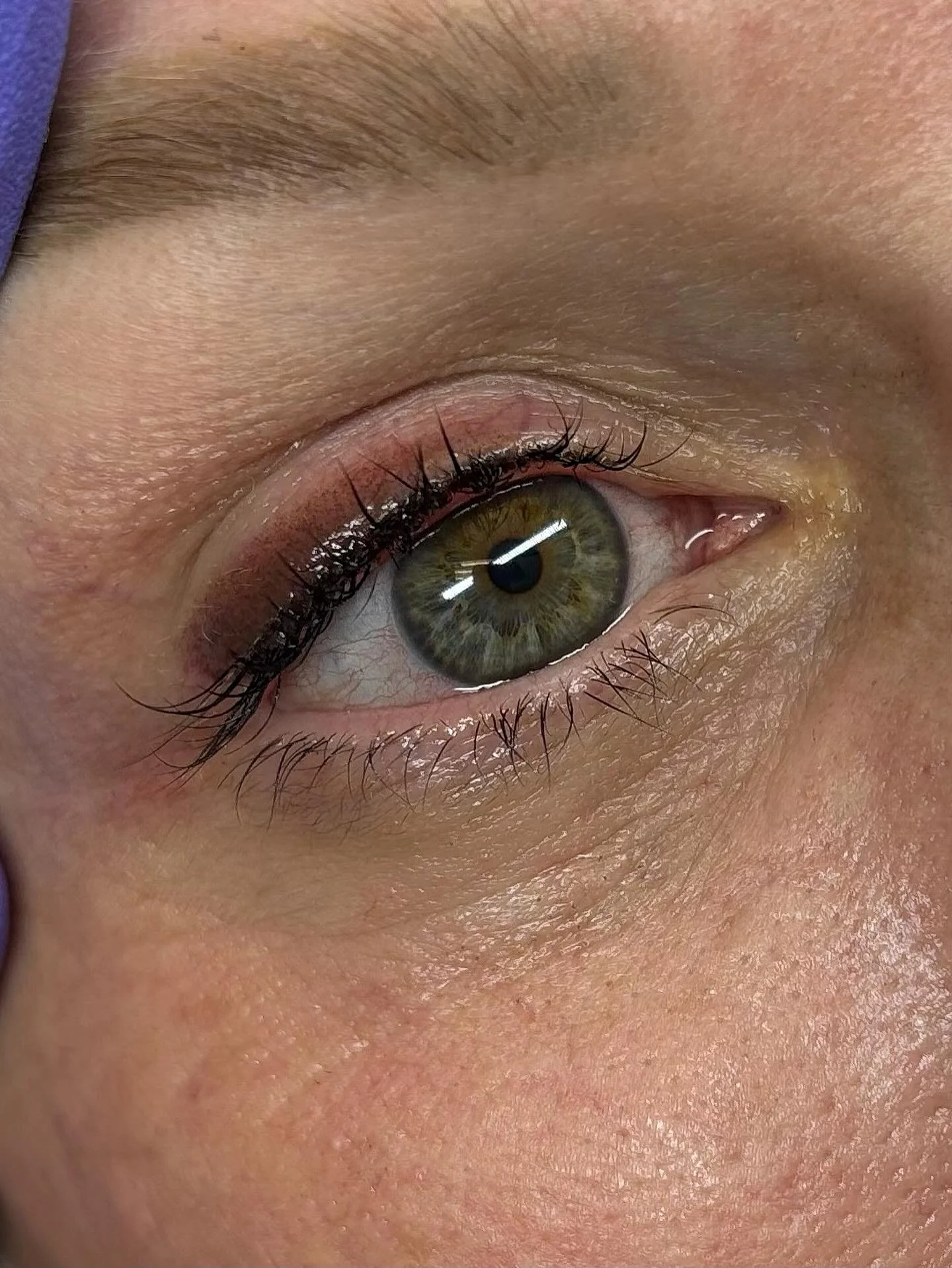 Dreamy brown tones make this shadowed liner a chocolate 🍫dream 💭🤤

These will subdue and soften as they heal leaving her with the most beautiful brush of color and darkened lash line! A perfectly subtle enhancement for this blonde, fair queen!