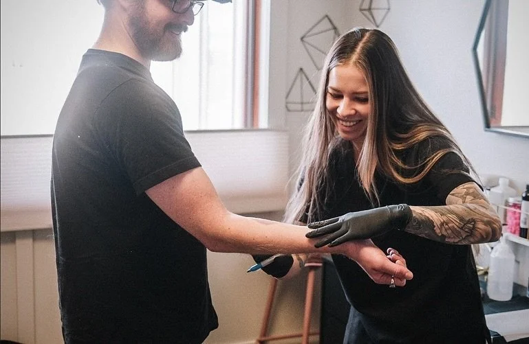 Swipe to see this NYC &mdash;> mountains piece 

Thanks for the trust @andrew_fassbender 

-

-

-

-

-
#coloradotattooartist #coloradotattoo #nyc #nyctattoo #mountainstattoo #mountaintattoo #realistictattoo #blackngreytattoo #cuttlefishink