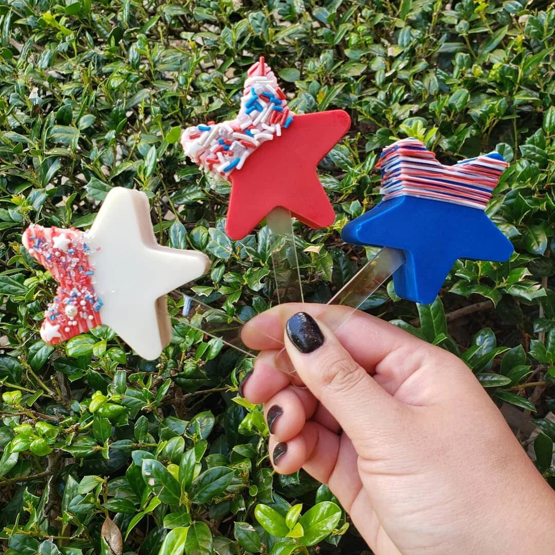 4th of July Cakesicles_2.jpg