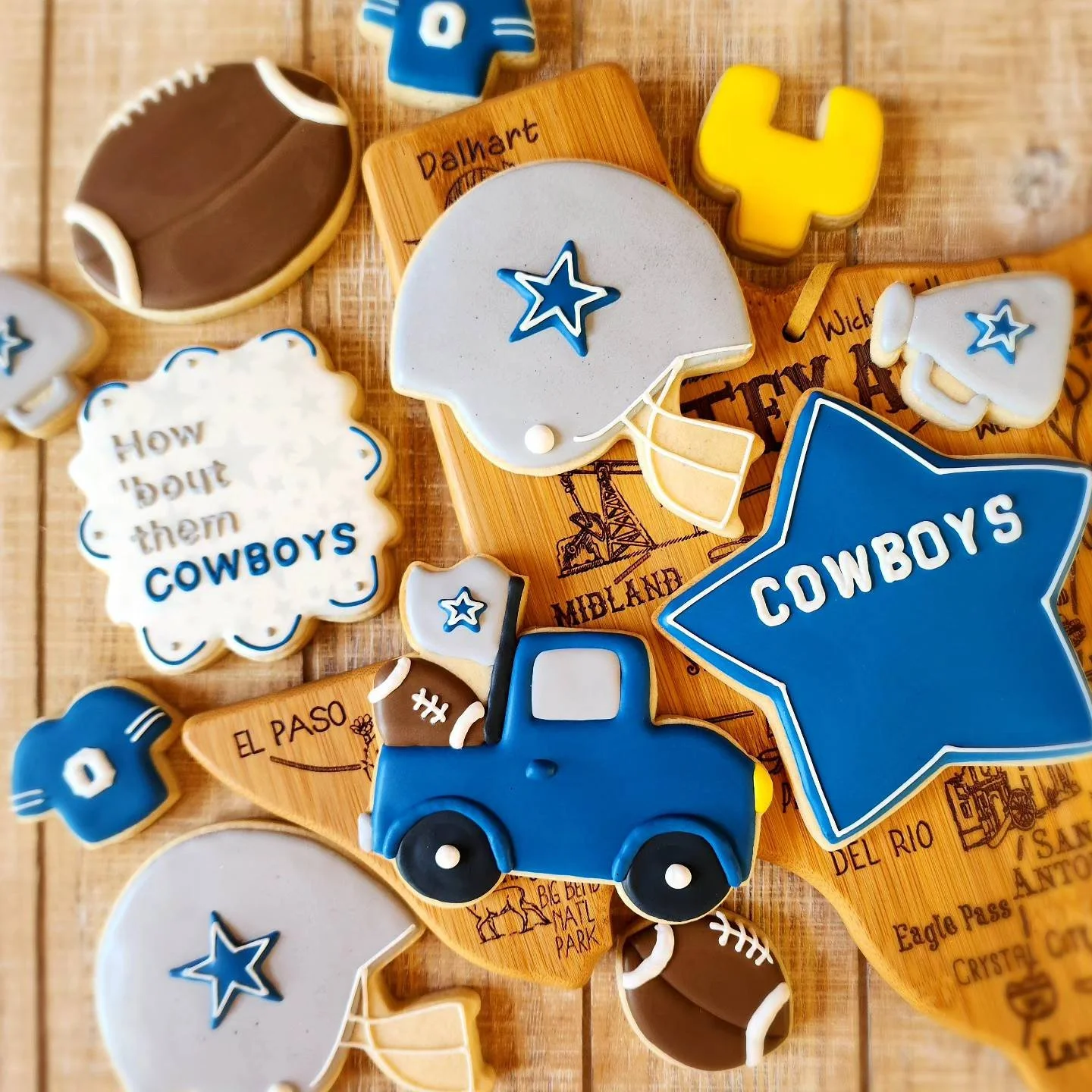 CowboysCookies.jpg