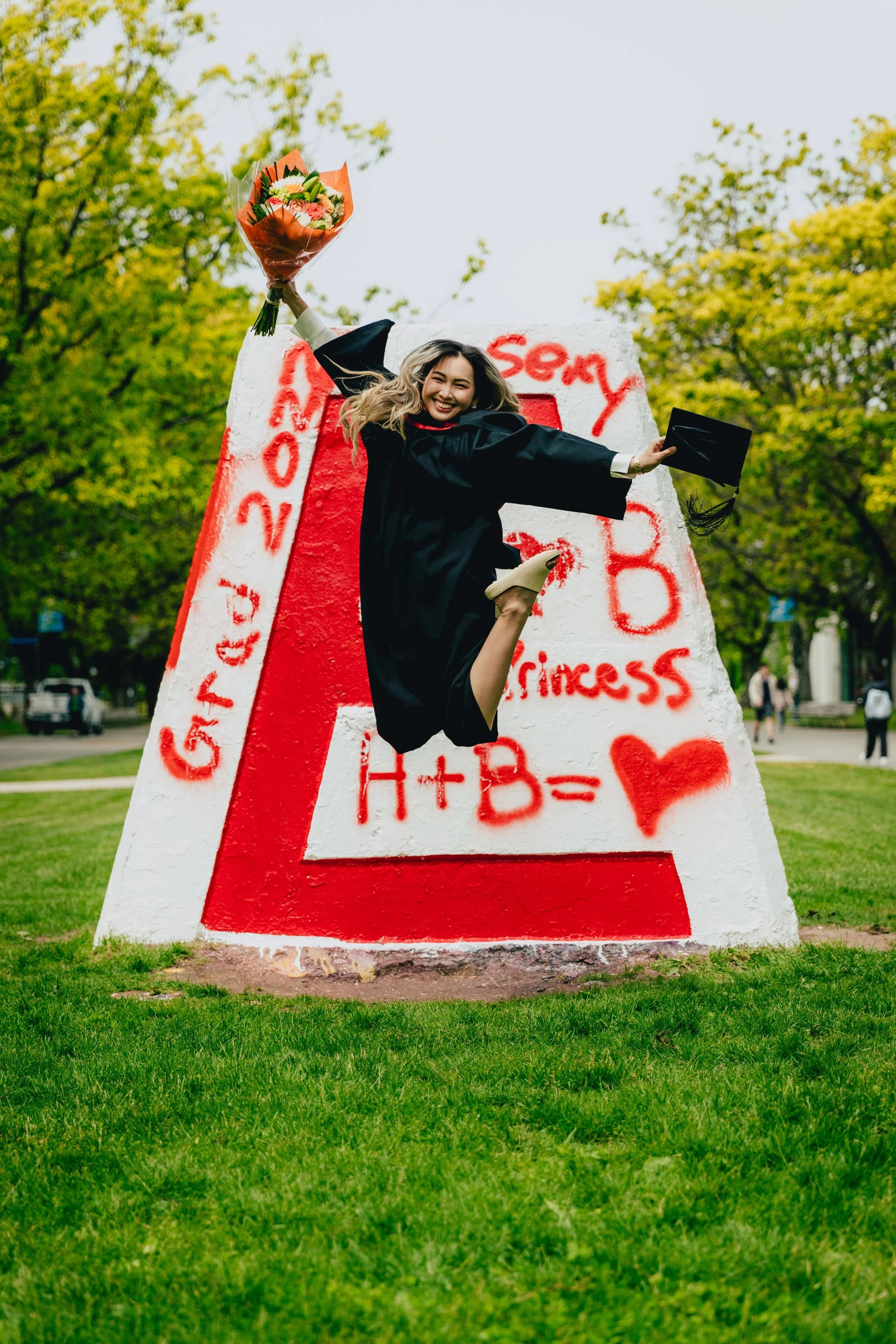 UBC Grad Cindy-9784.JPG