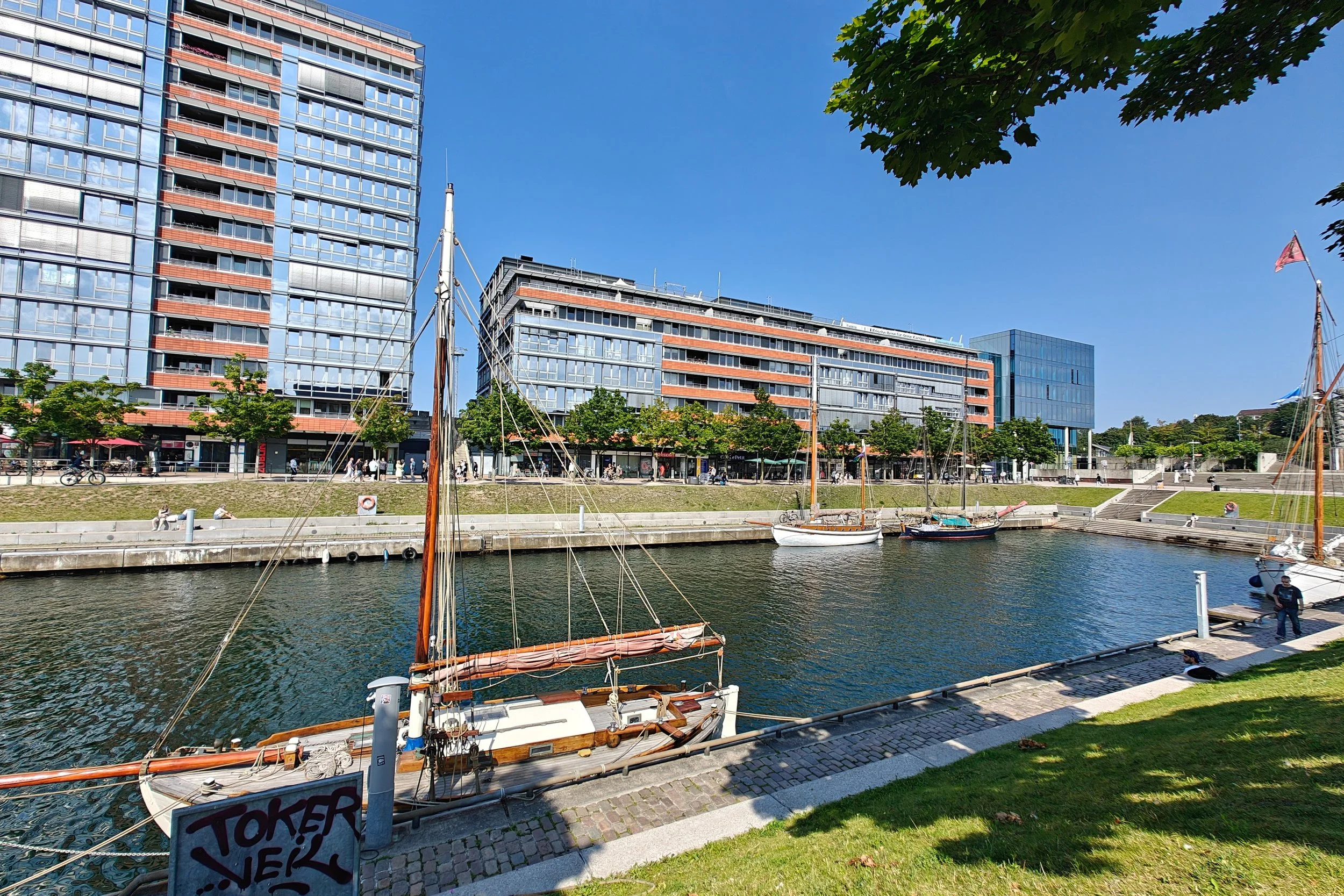 Sweden-04.jpg