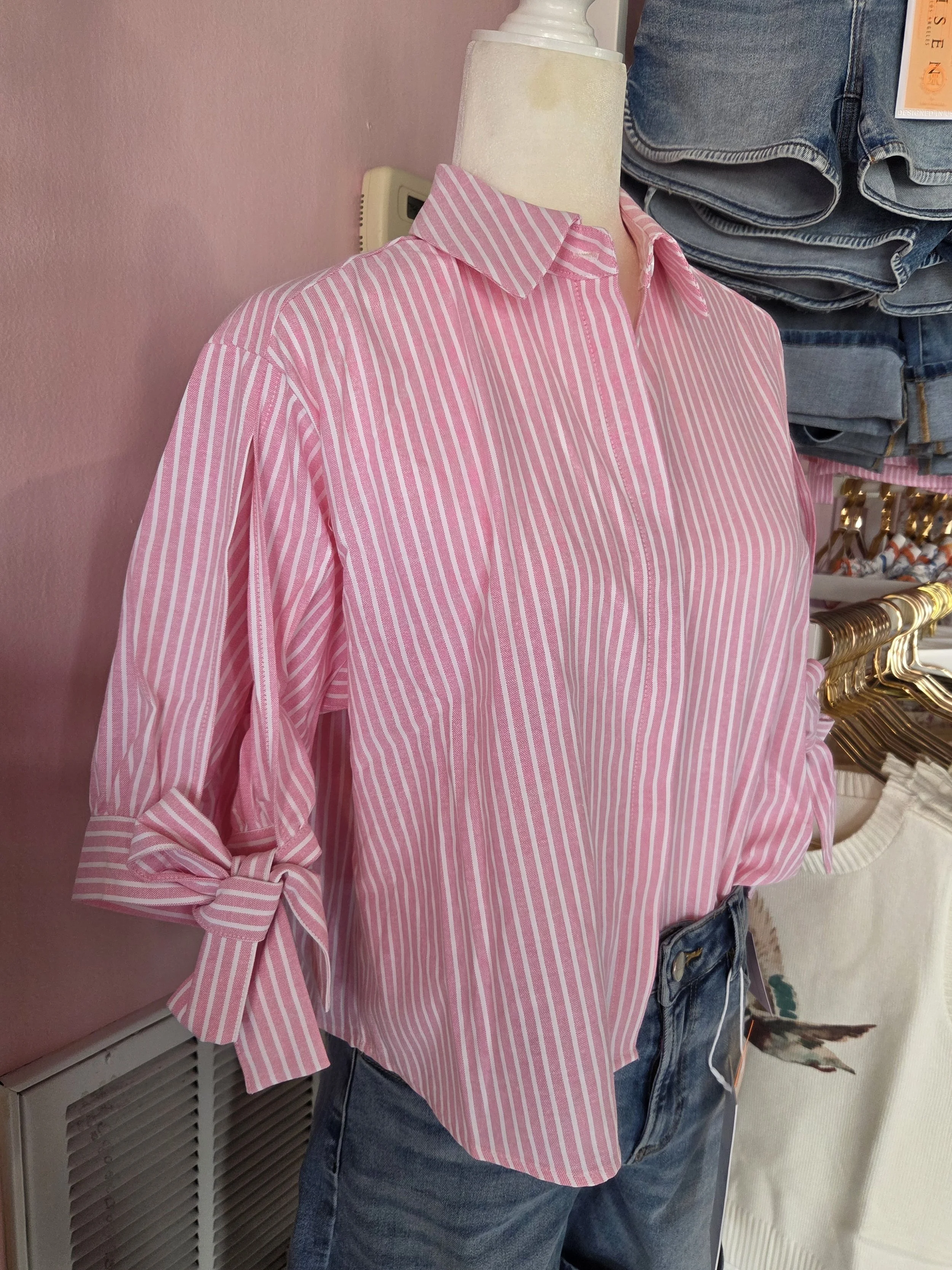 Bo-Button Up Shirt With Tied Sleeve