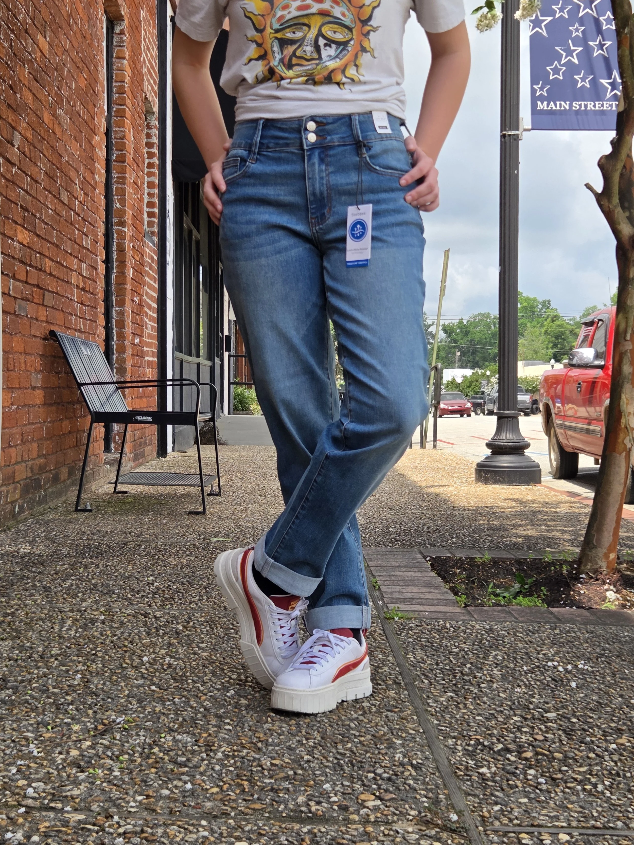 Carter - Medium Rise Boyfriend