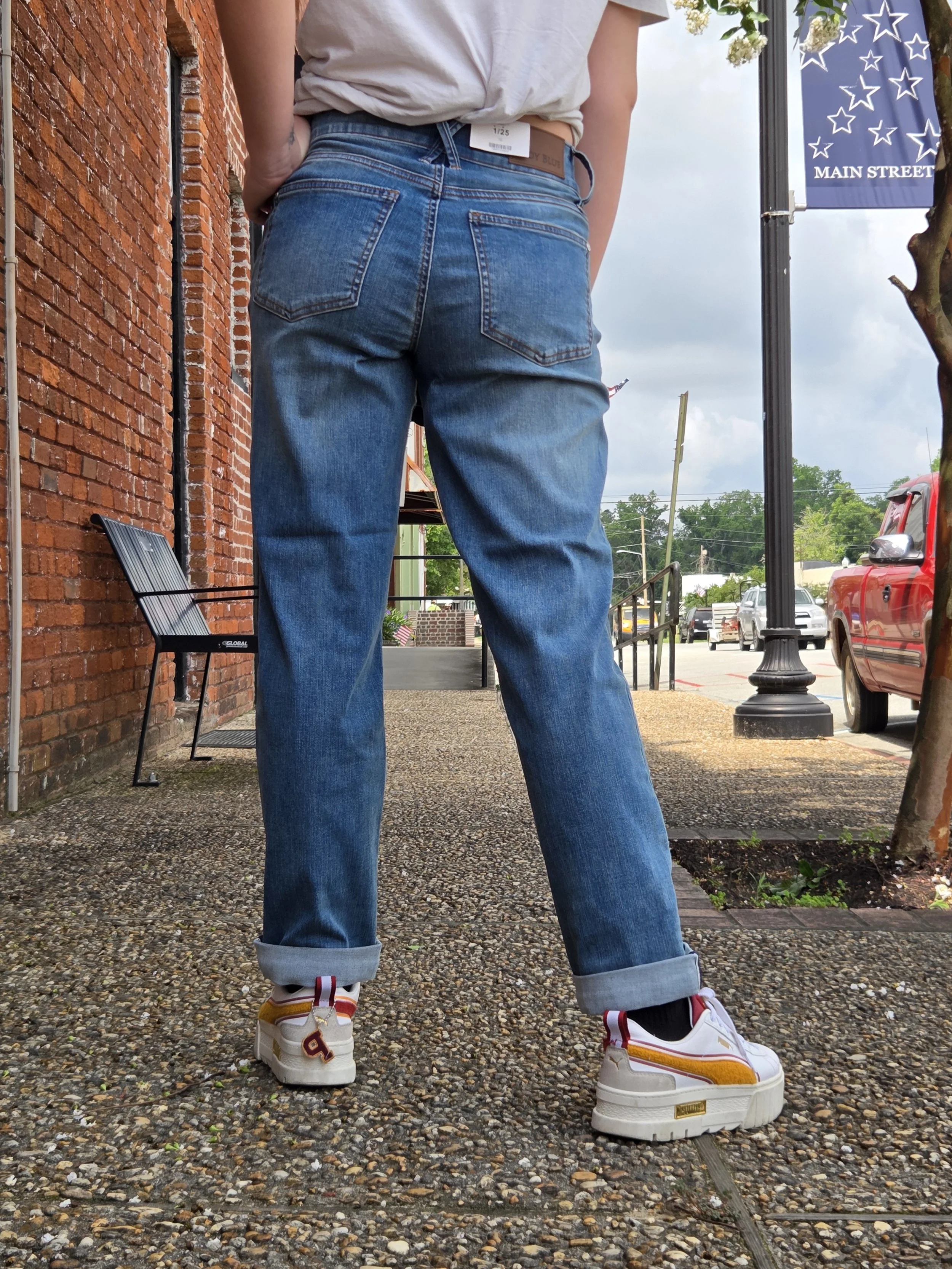 Carter - Medium Rise Boyfriend