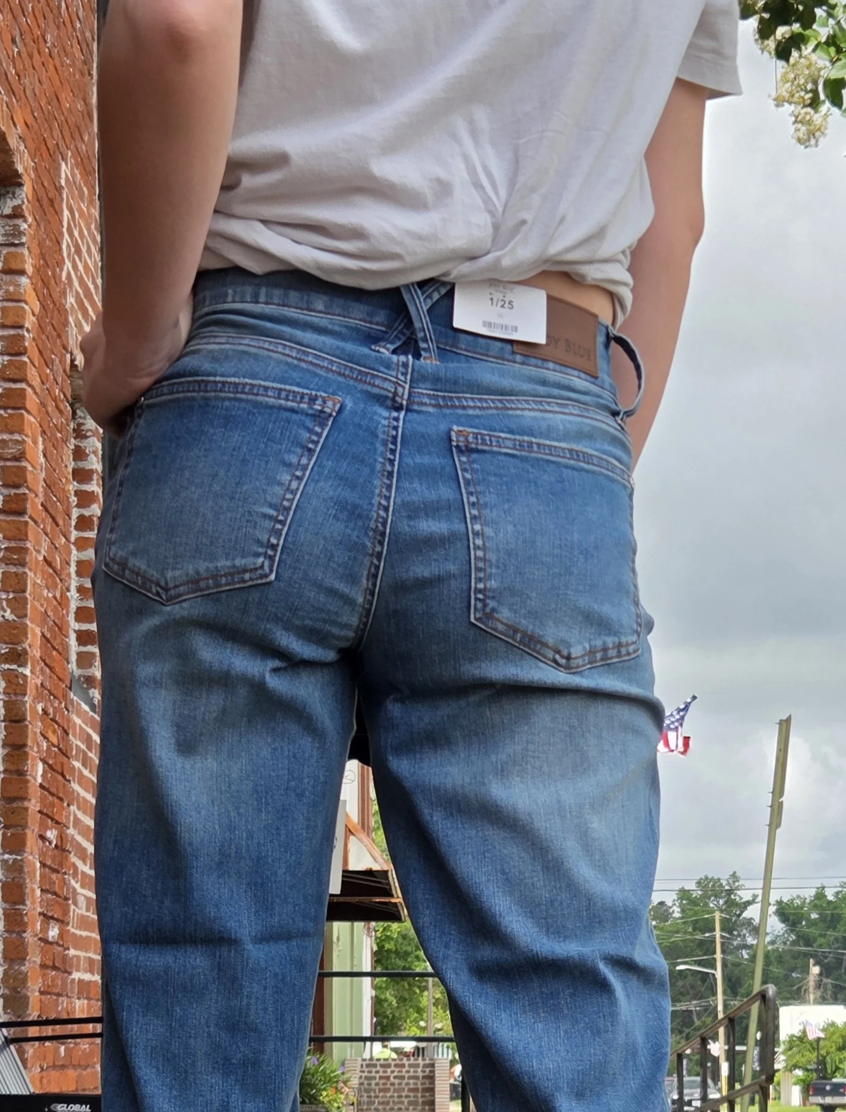 Carter - Medium Rise Boyfriend