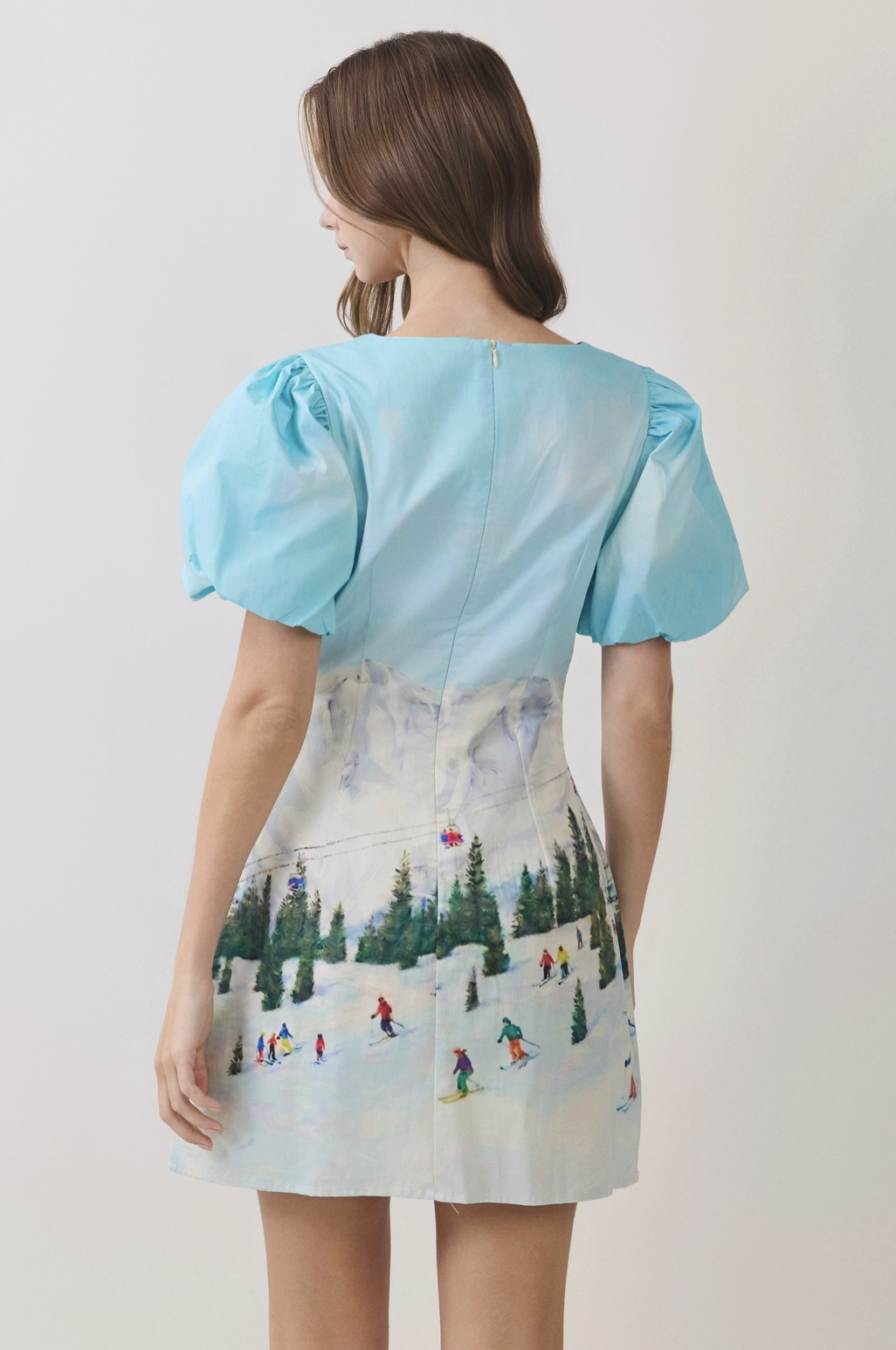 Aspen-Scenic Ski Print Mini Dress
