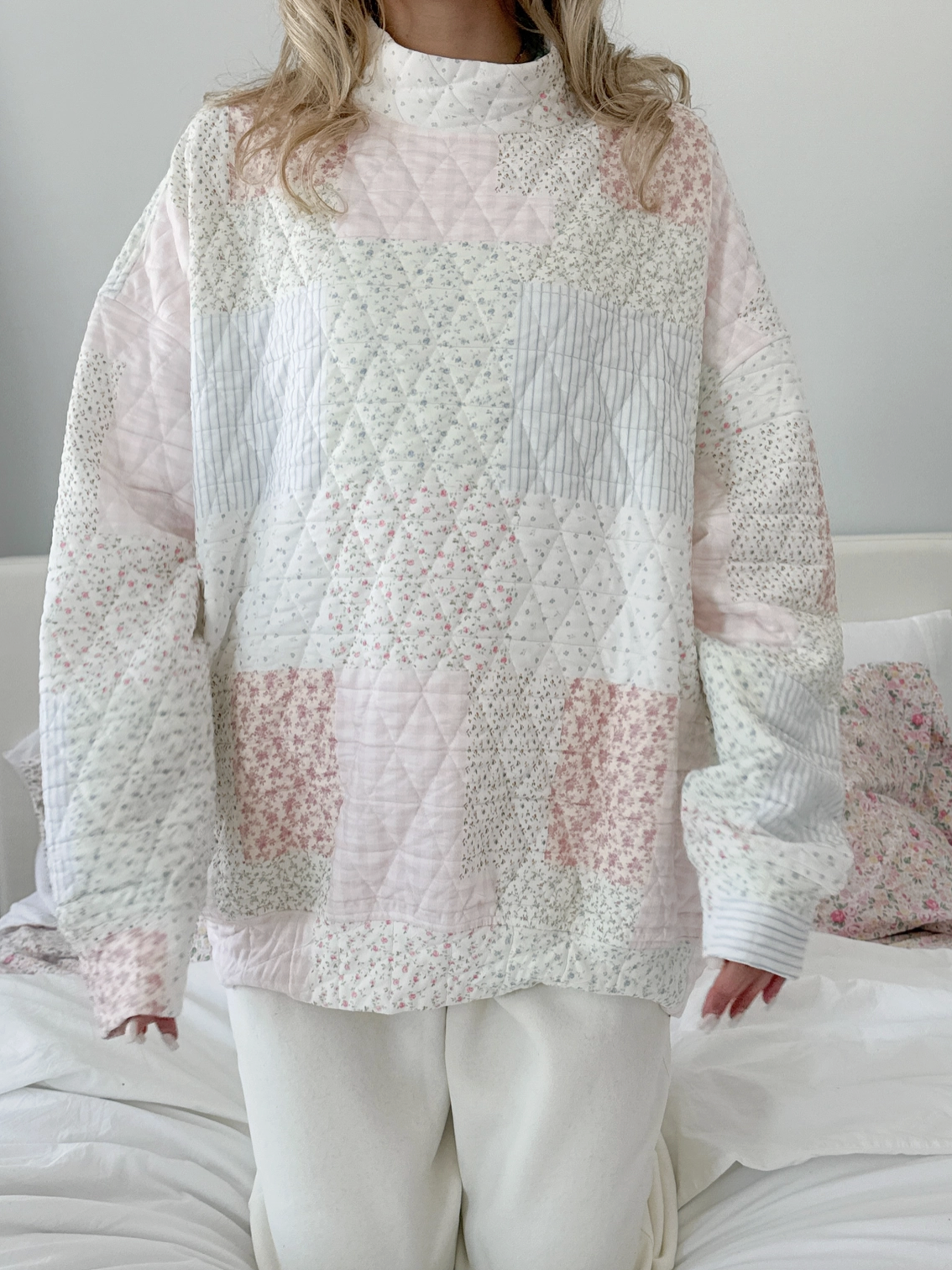 Polly-Quilted Pastel Mockneck Sweatshirt